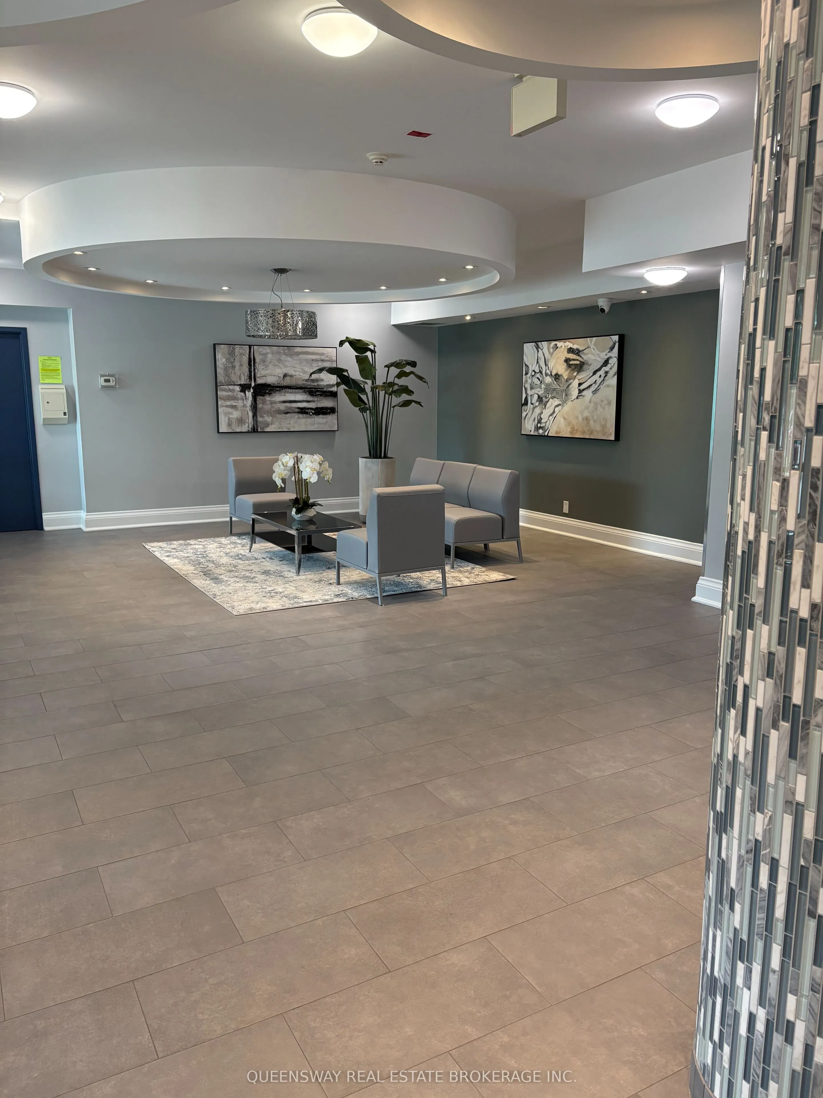 60 Fairfax Crescent, #628