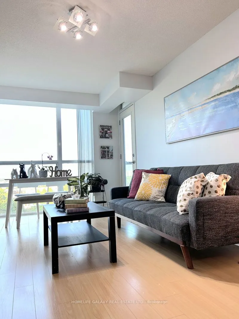68 Grangeway Avenue E, #1109