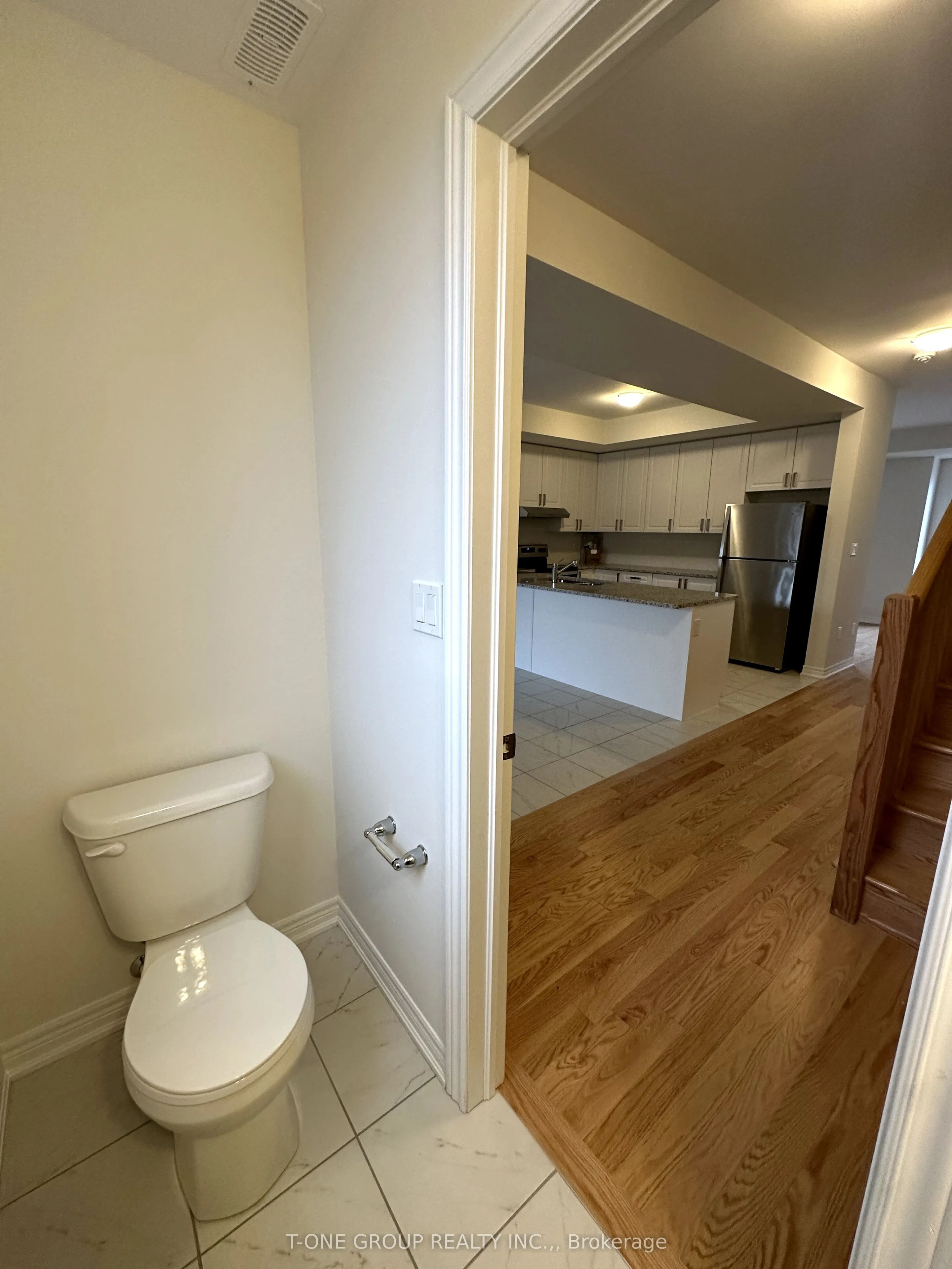117 Air Dancer Crescent