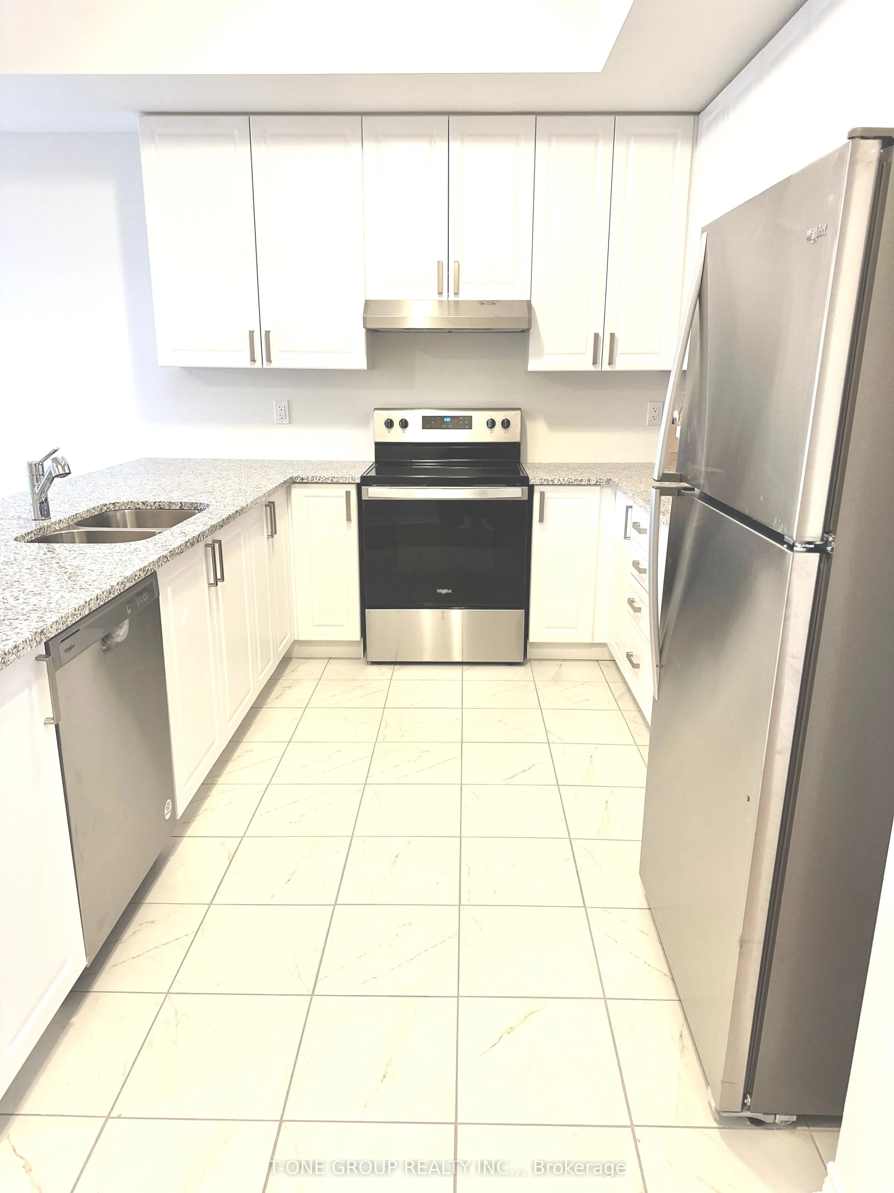 117 Air Dancer Crescent