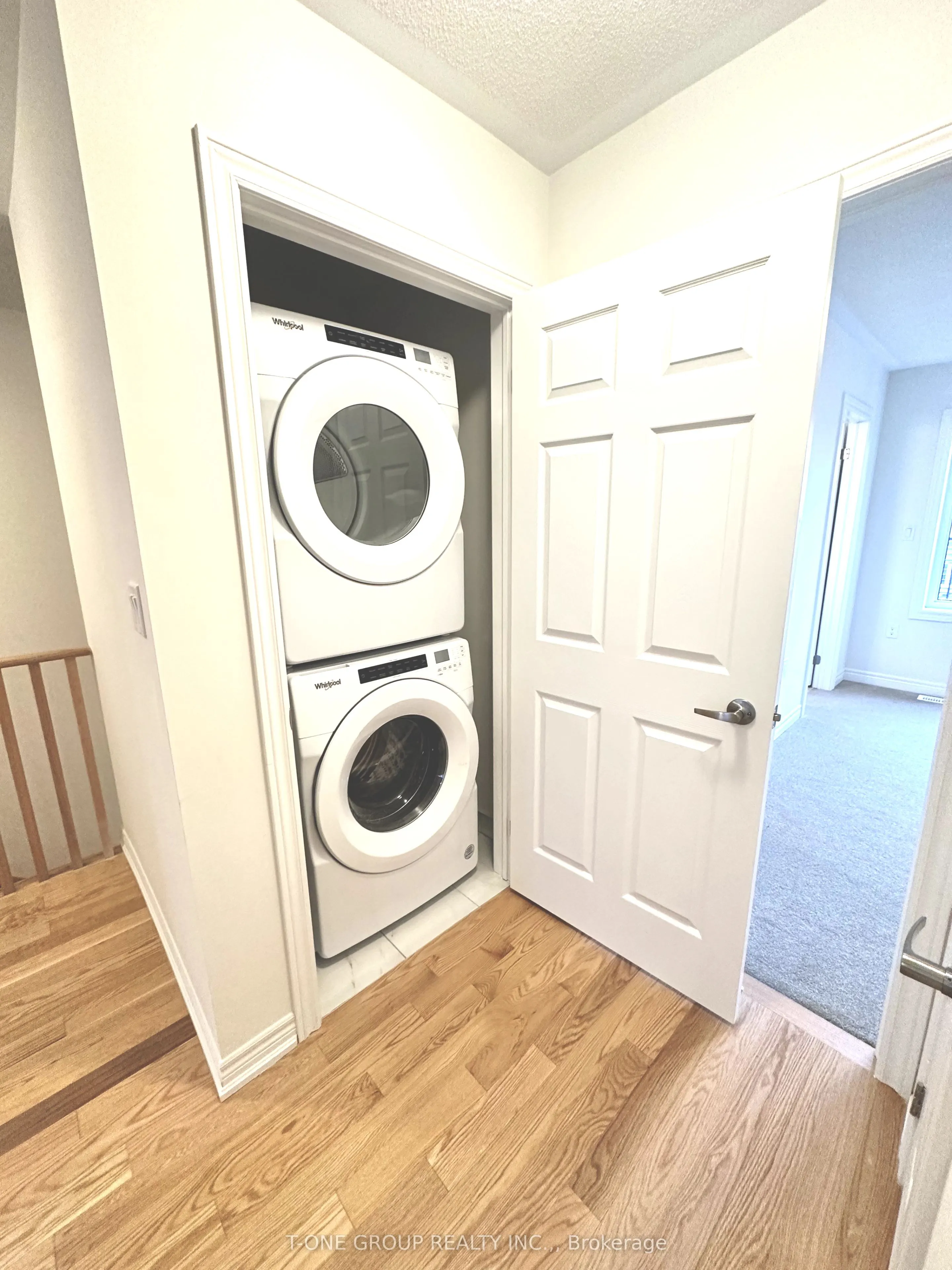117 Air Dancer Crescent