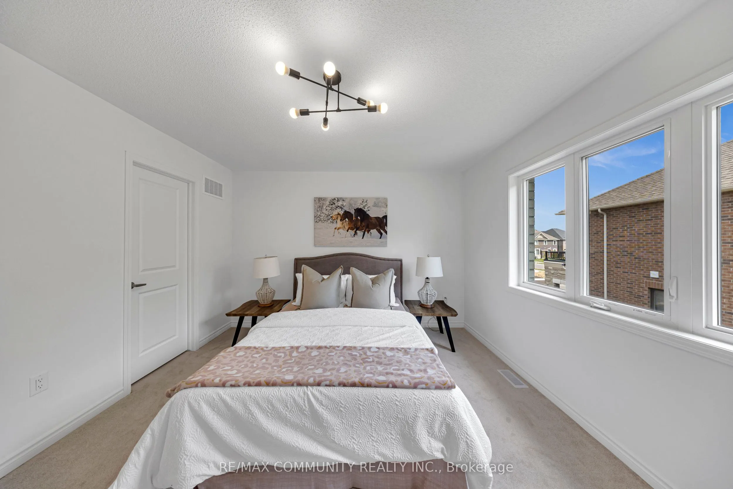 2979 Heartwood Lane