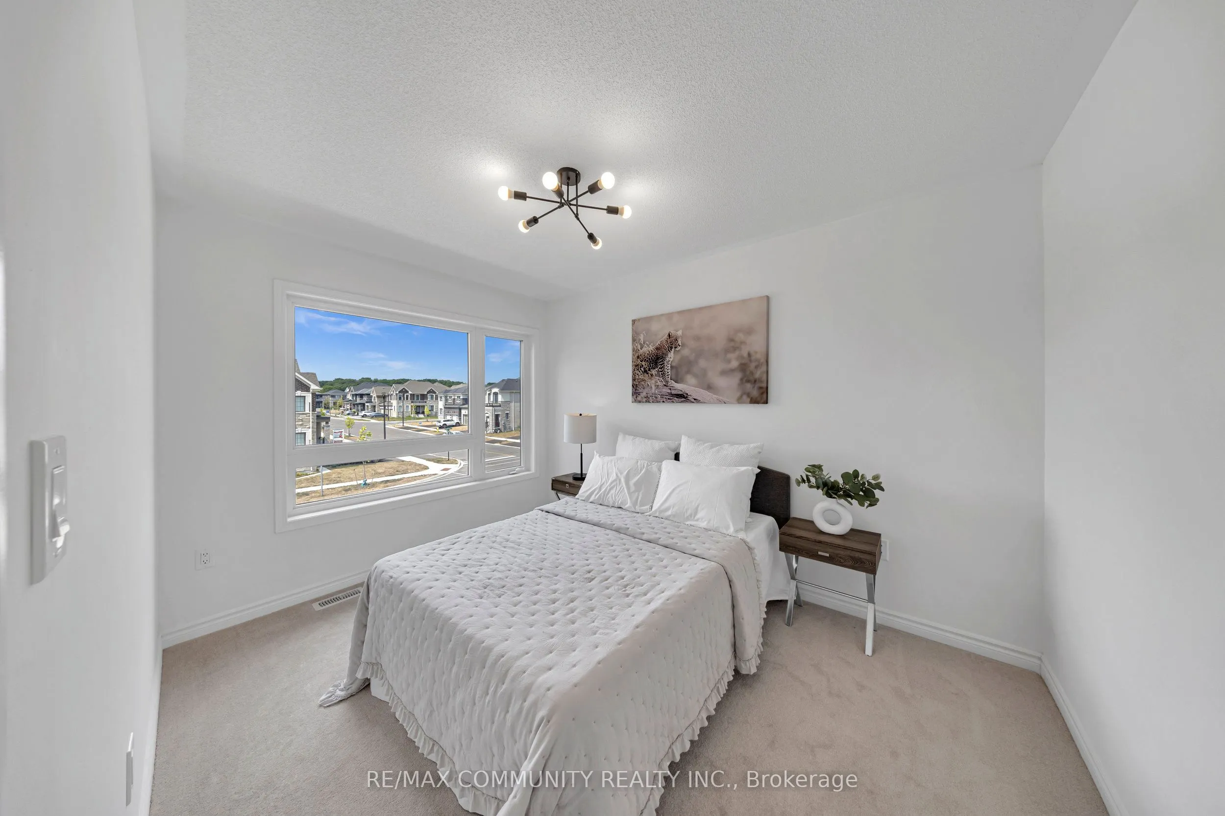 2979 Heartwood Lane