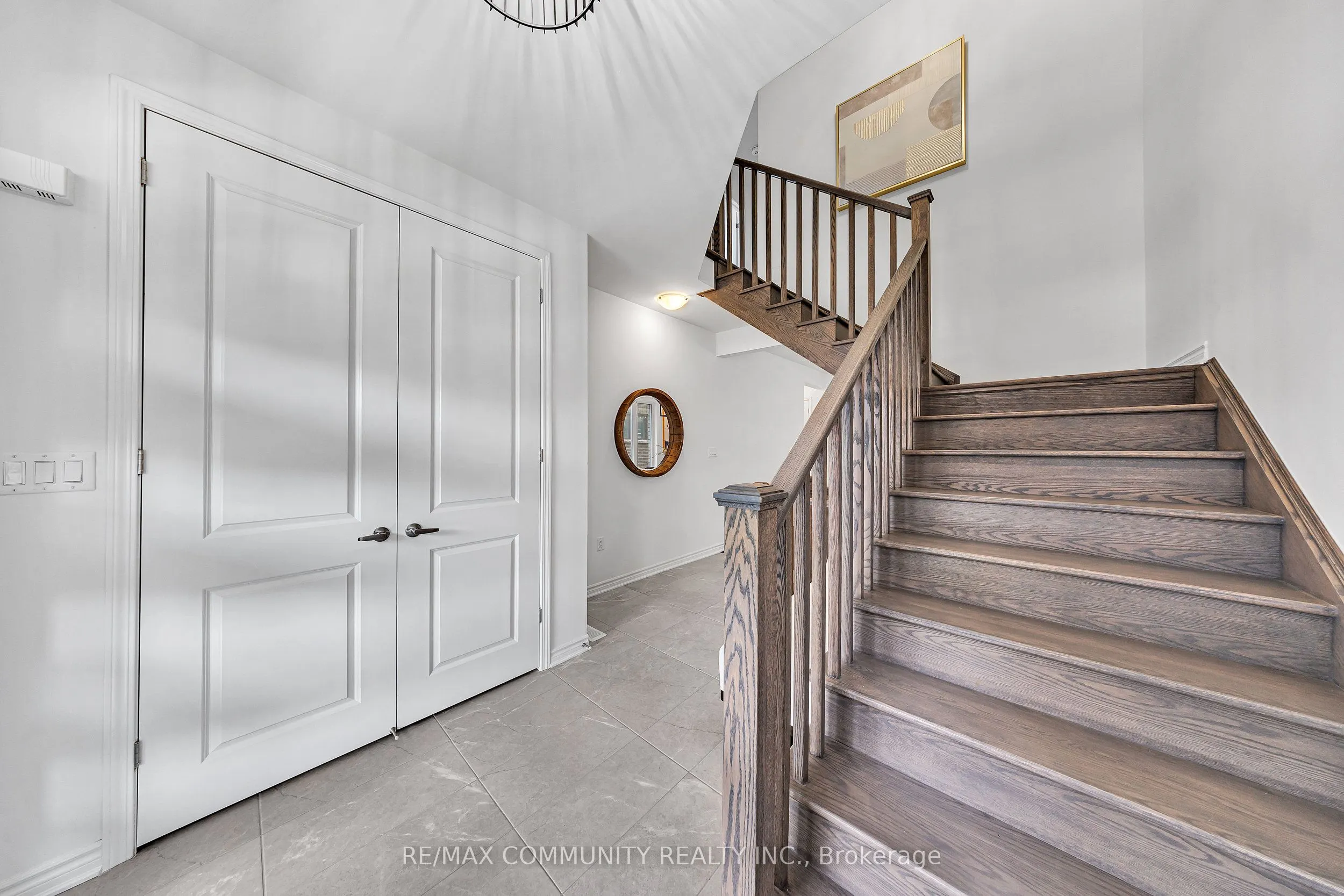 2979 Heartwood Lane