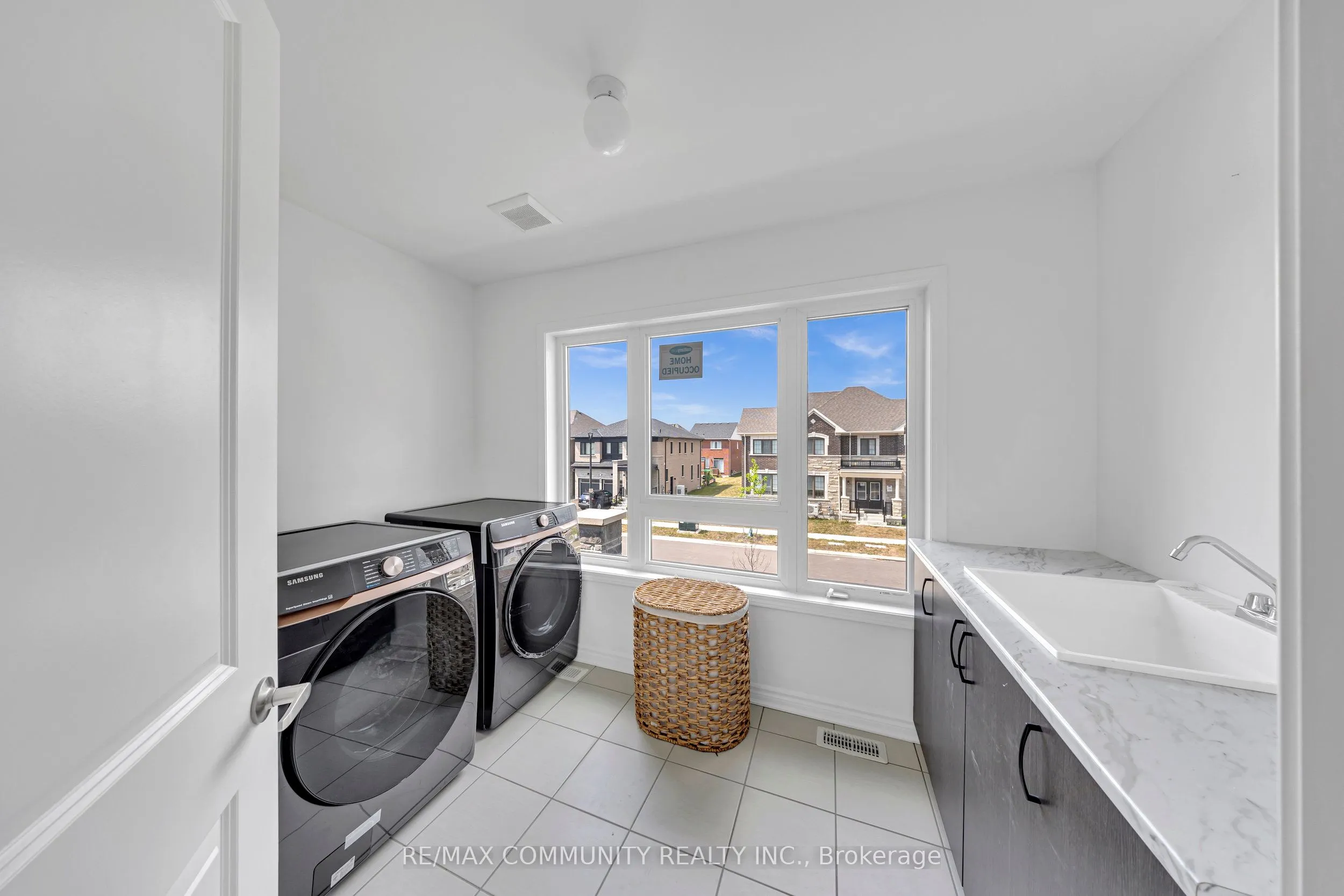 2979 Heartwood Lane