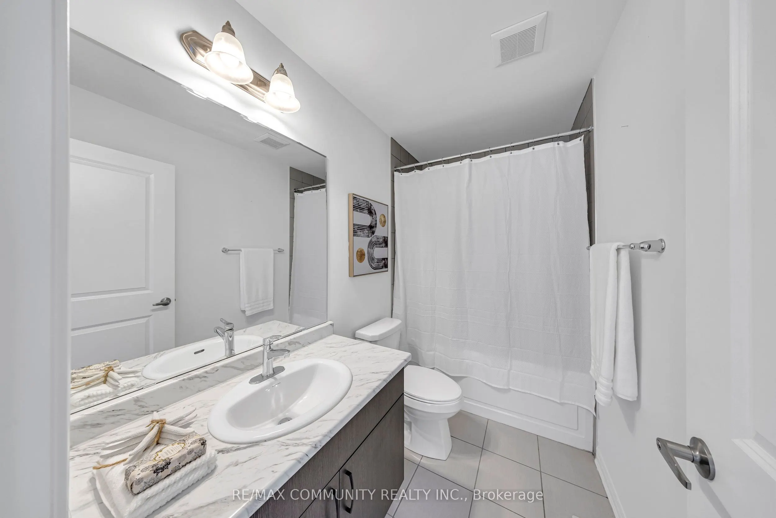 2979 Heartwood Lane