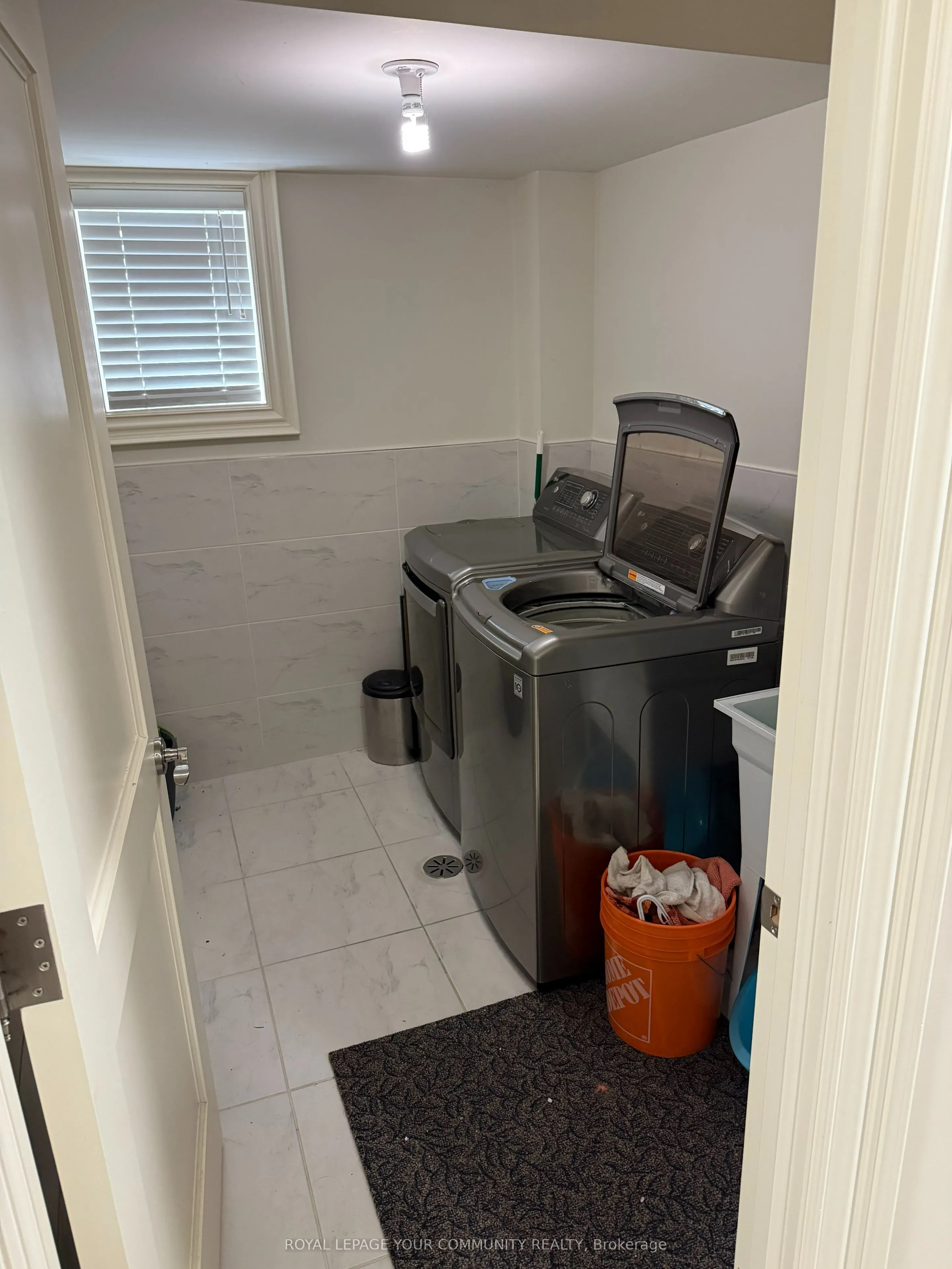 251 Floyd Avenue, #Lower Unit