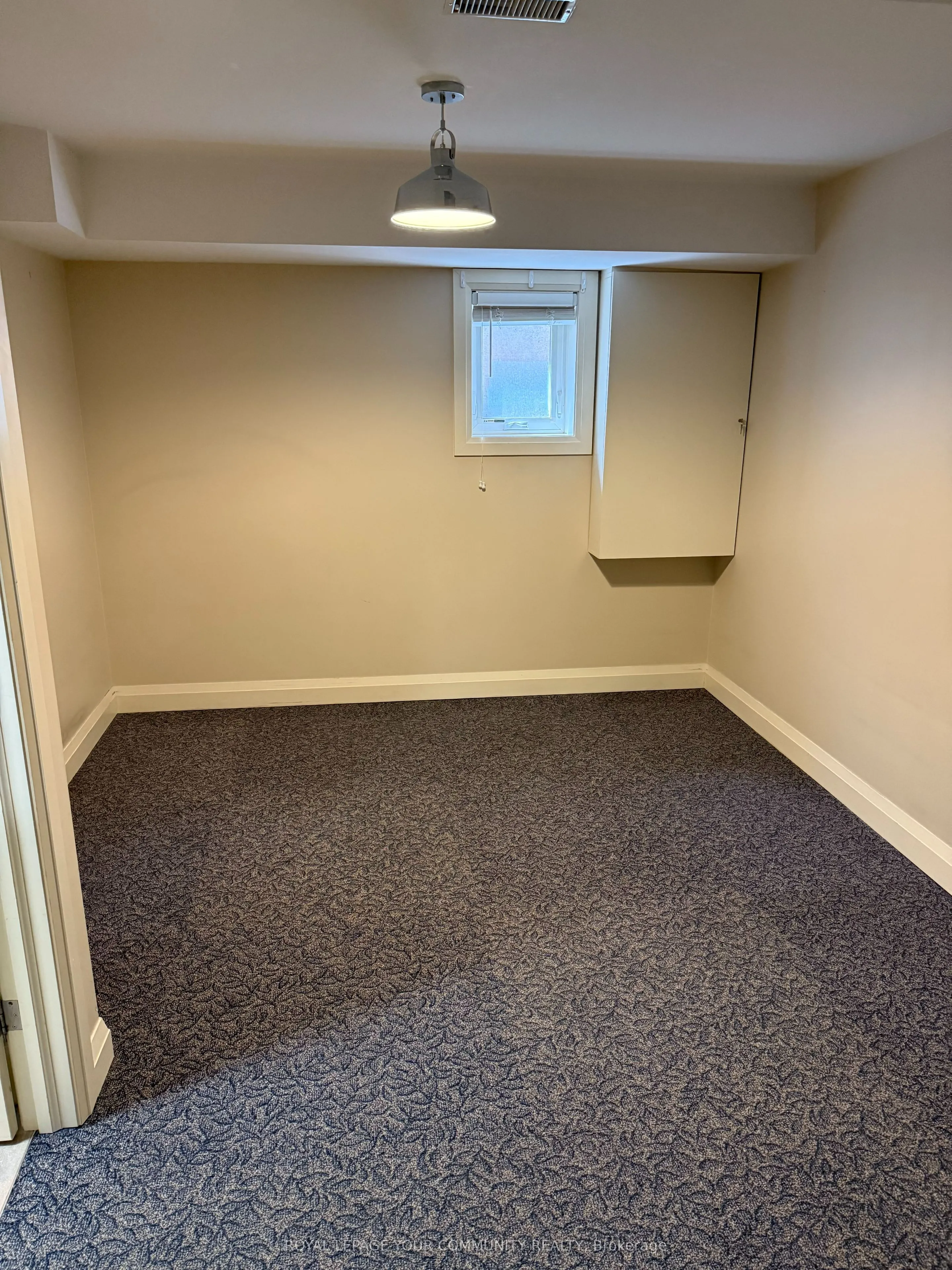 251 Floyd Avenue, #Lower Unit