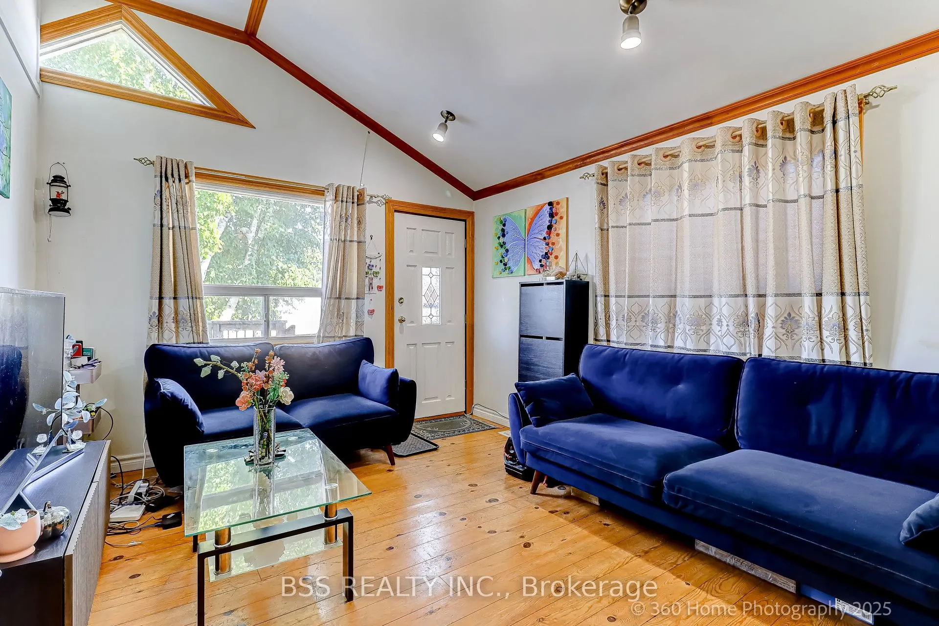 96 Laurel Avenue