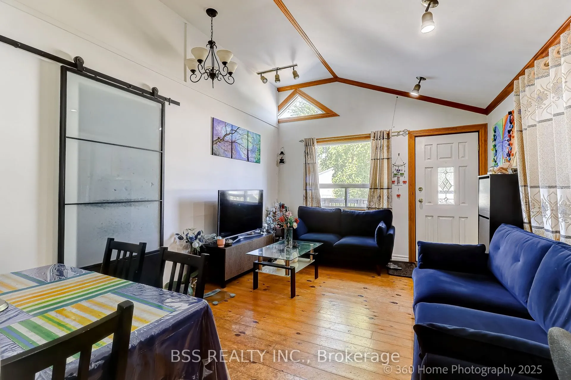 96 Laurel Avenue