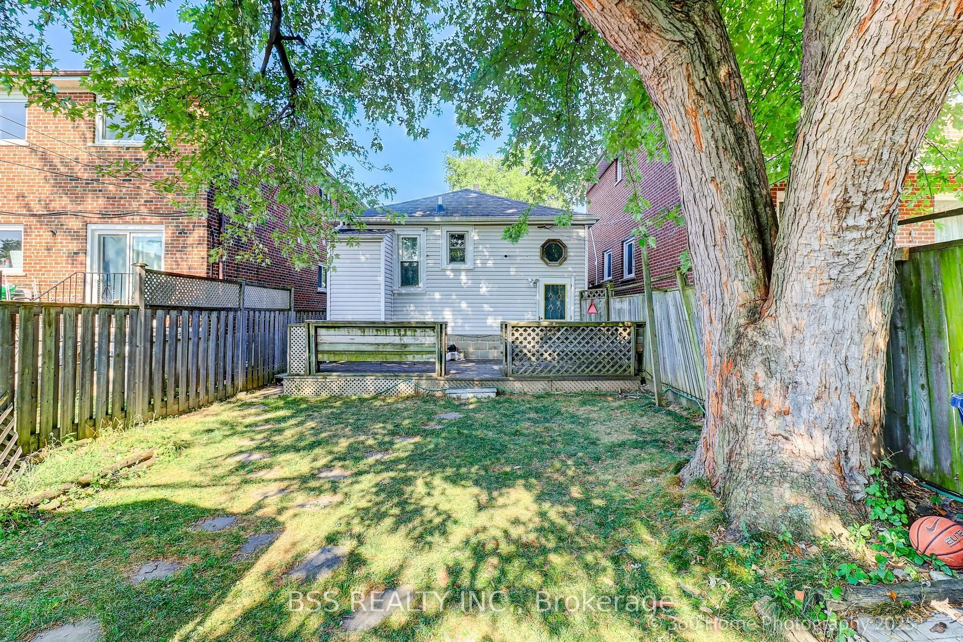 96 Laurel Avenue