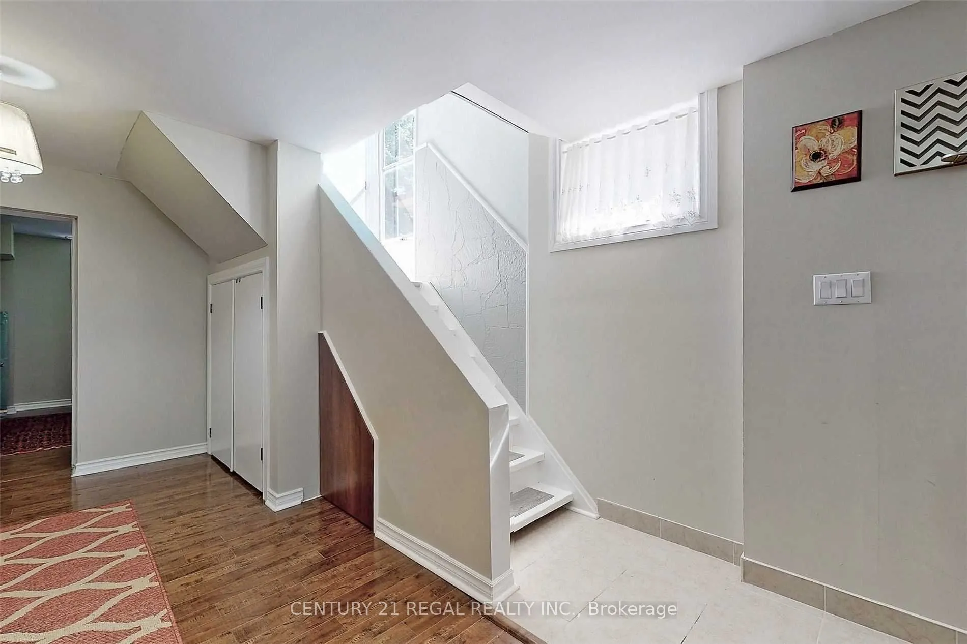 5 Stevenvale Drive, #Lower