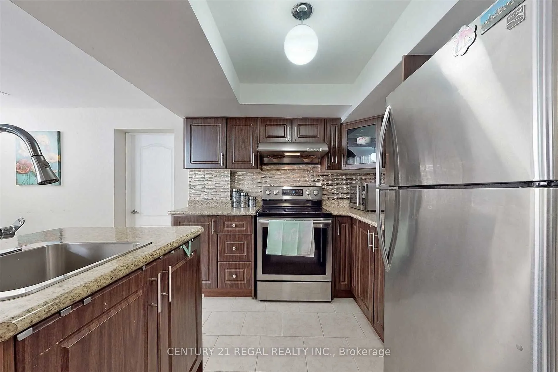 5 Stevenvale Drive, #Lower
