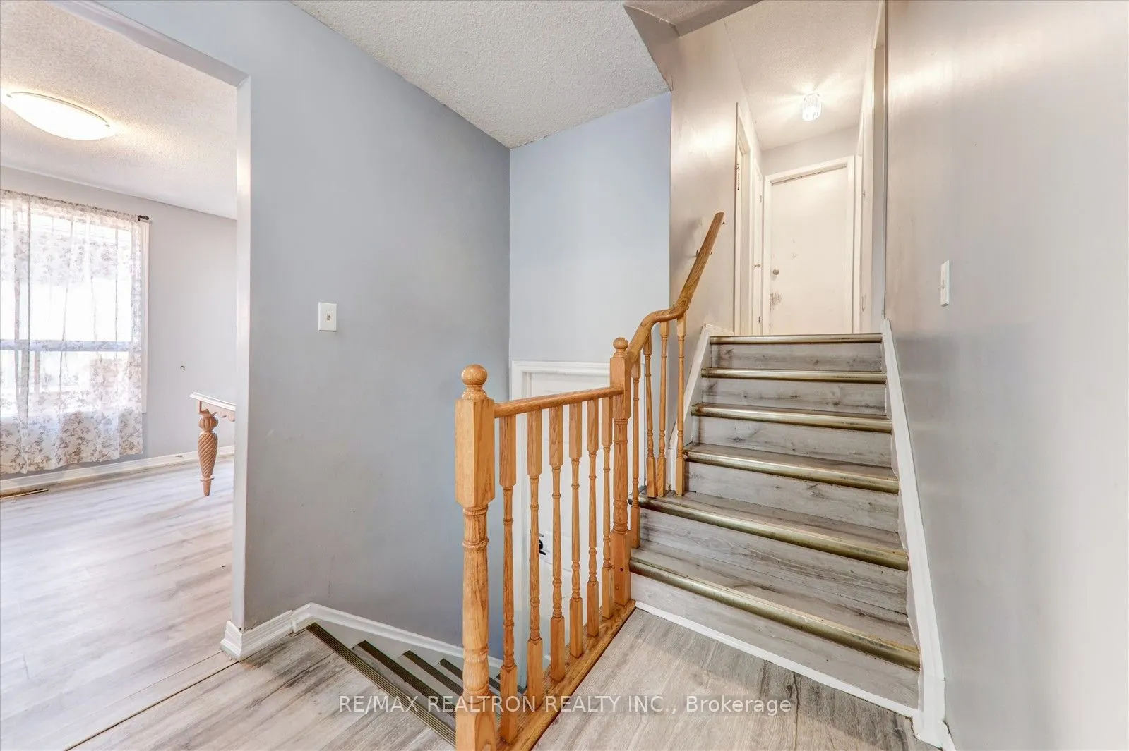 5 Hartsfield Drive