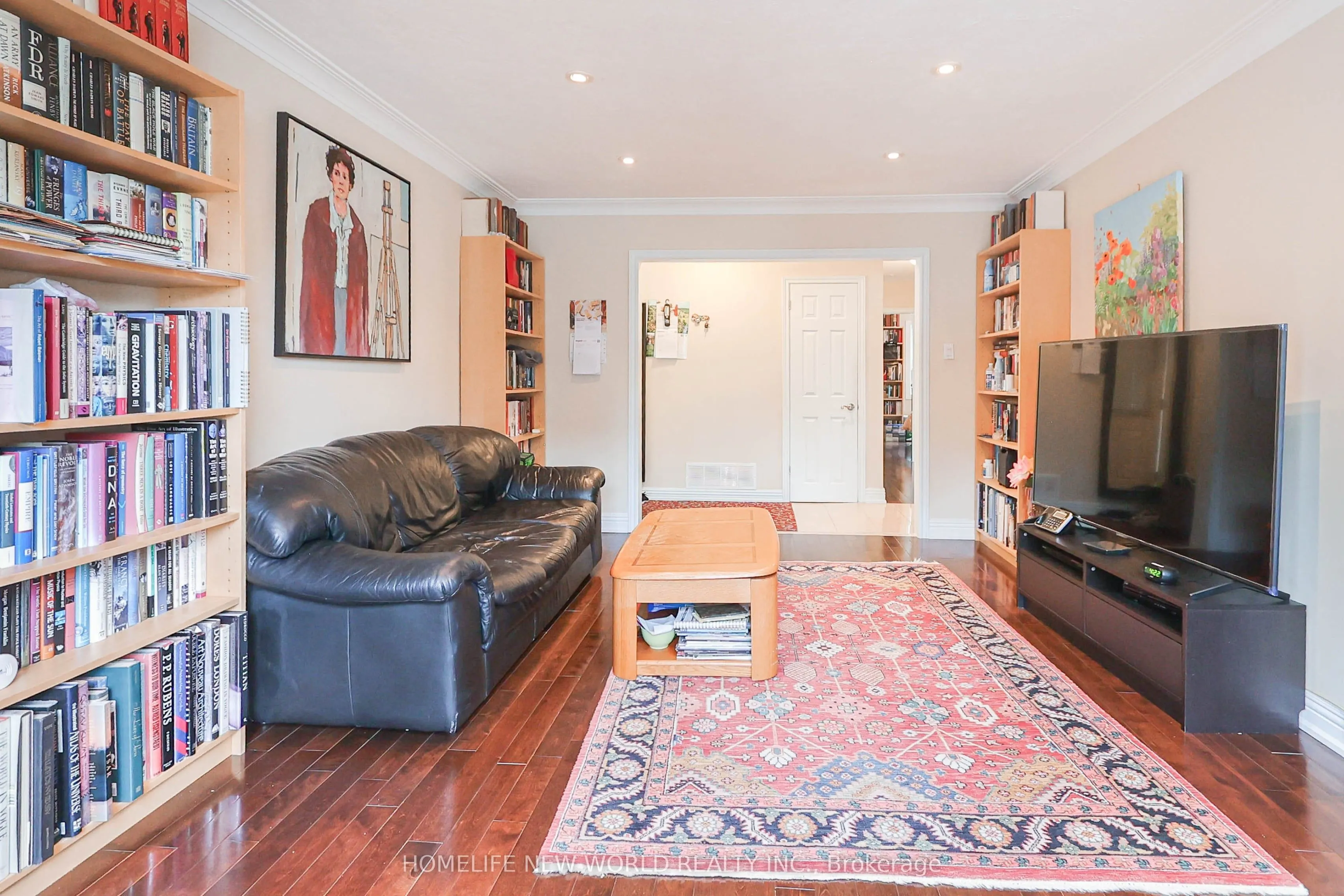 34 Greylawn Crescent
