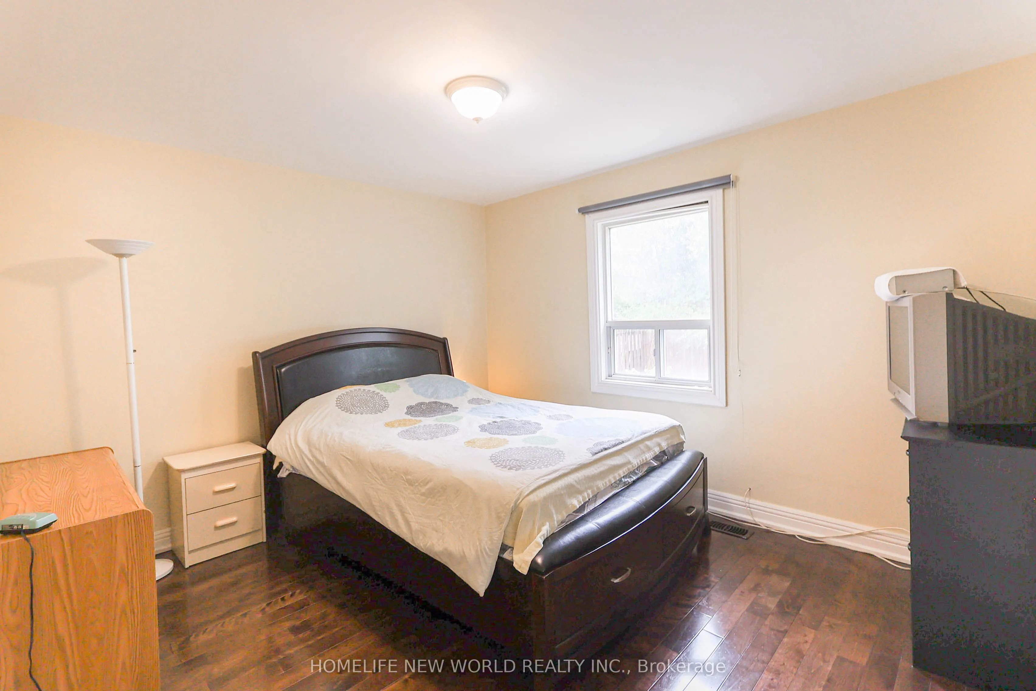 34 Greylawn Crescent