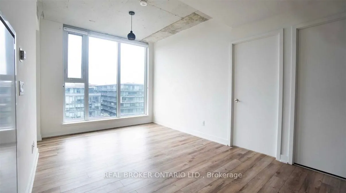 30 Baseball Place, #1003