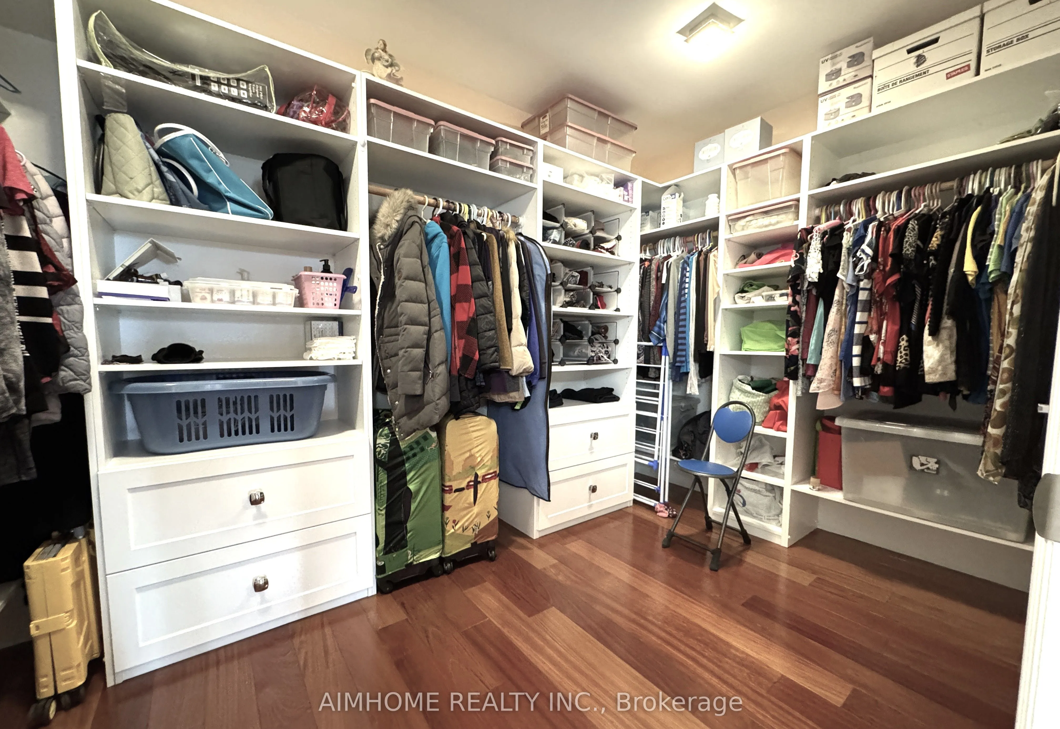 175 Bamburgh Circle, #404