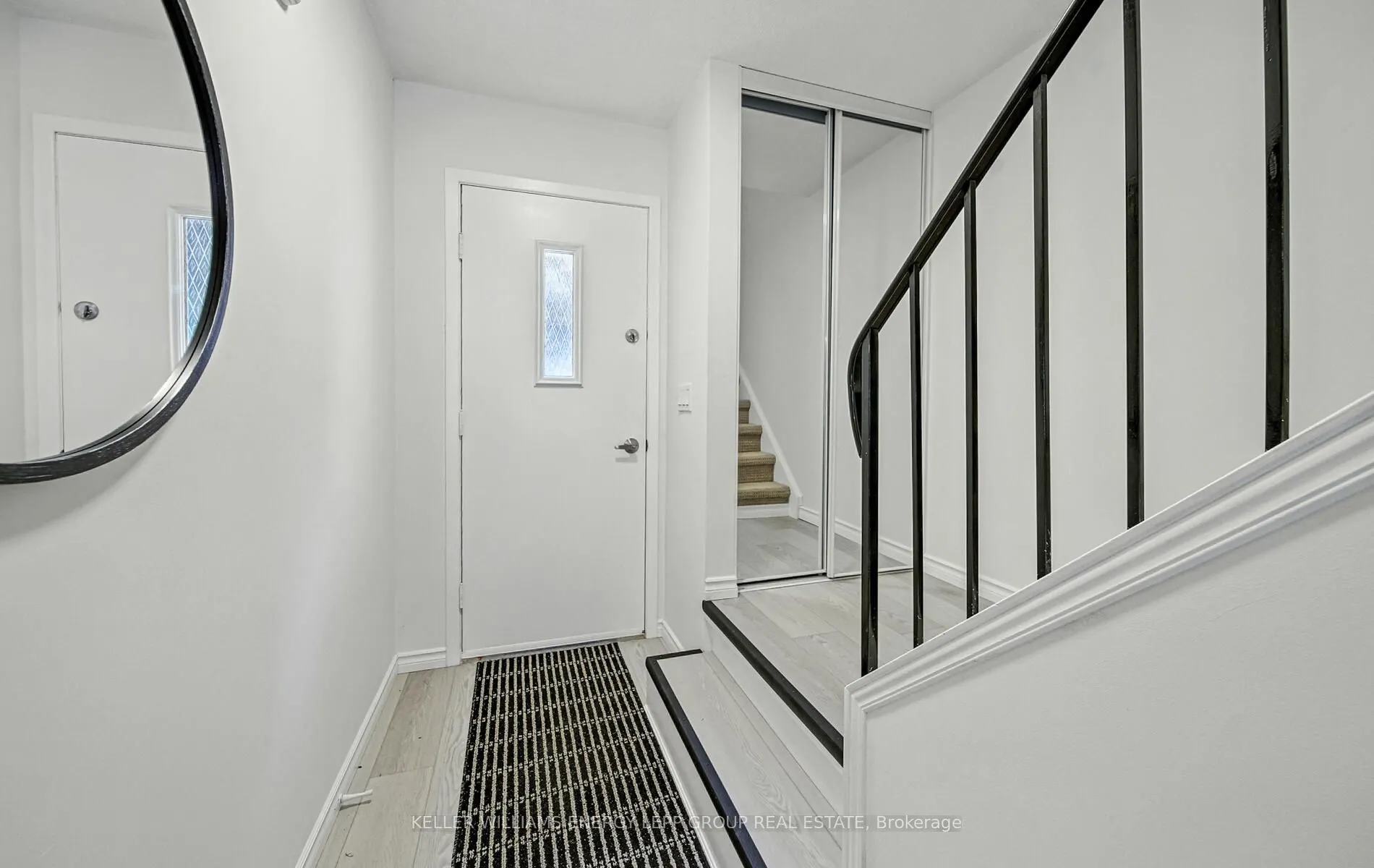 945 Burns Street W, #9
