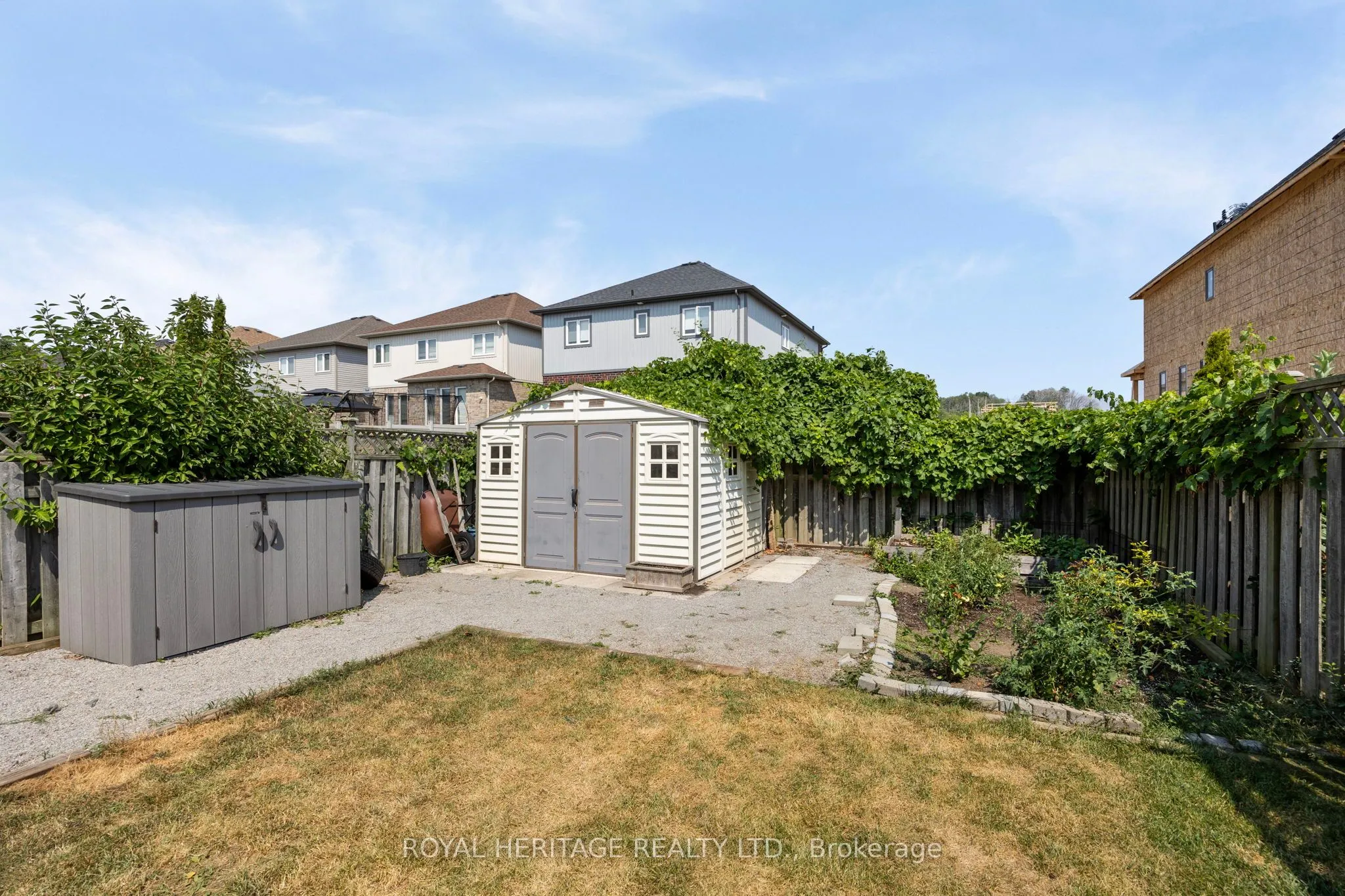 1471 Connery Crescent