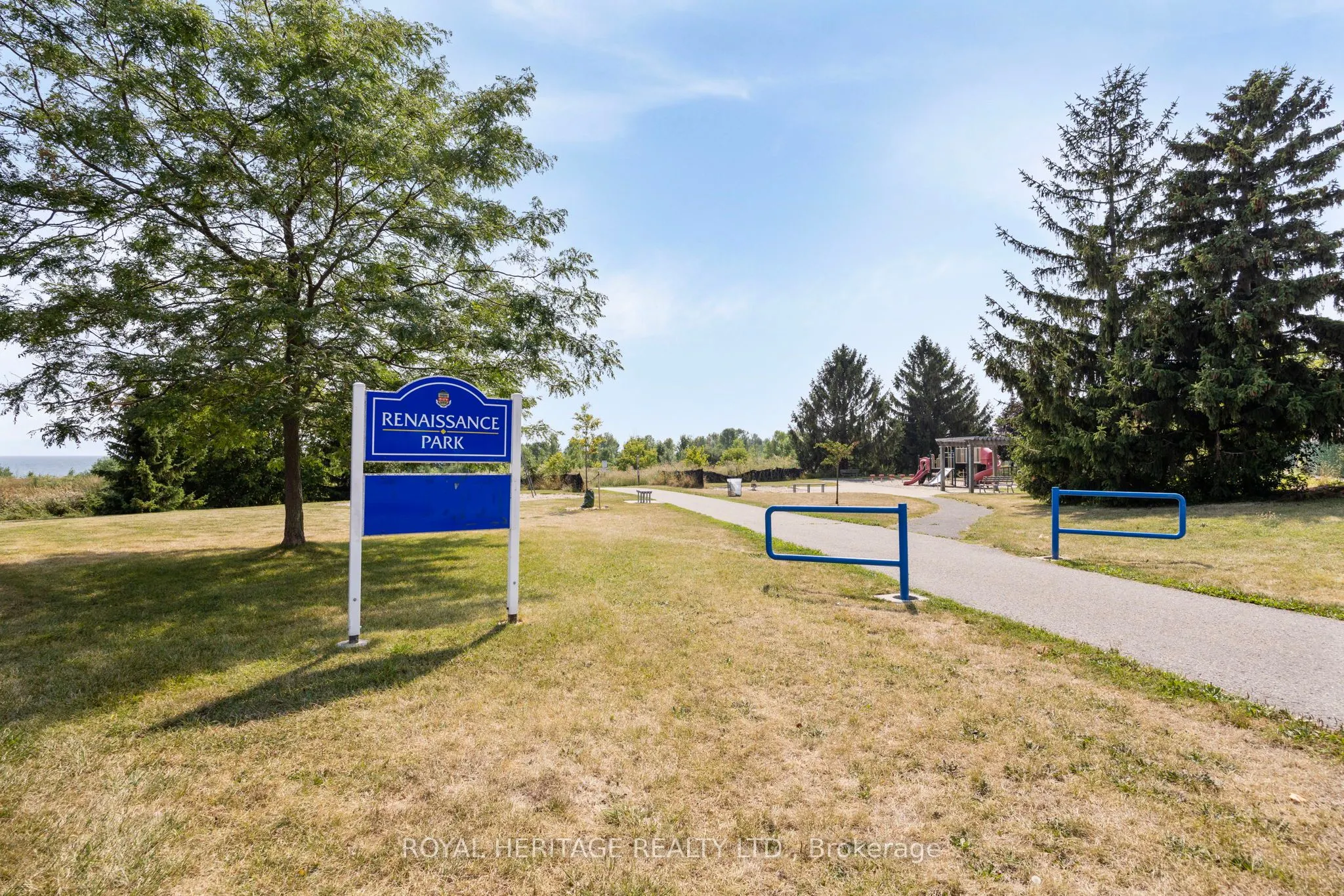 1471 Connery Crescent