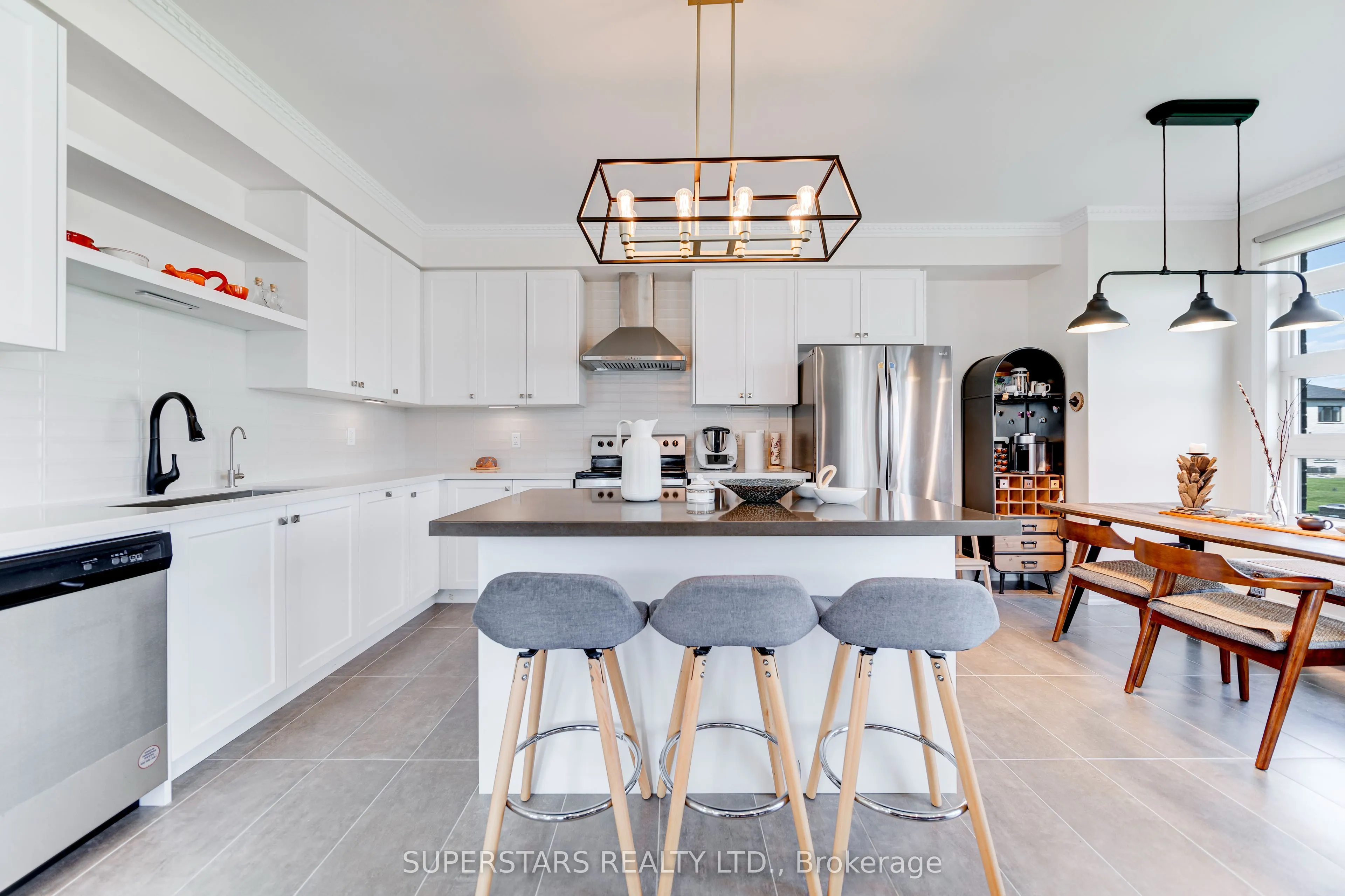 114 Armilia Place