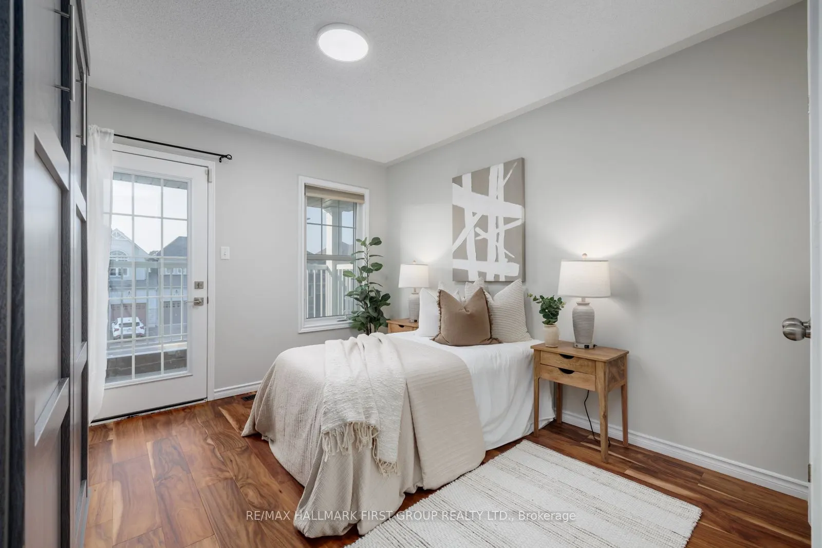 23 Sidney Rundle Avenue