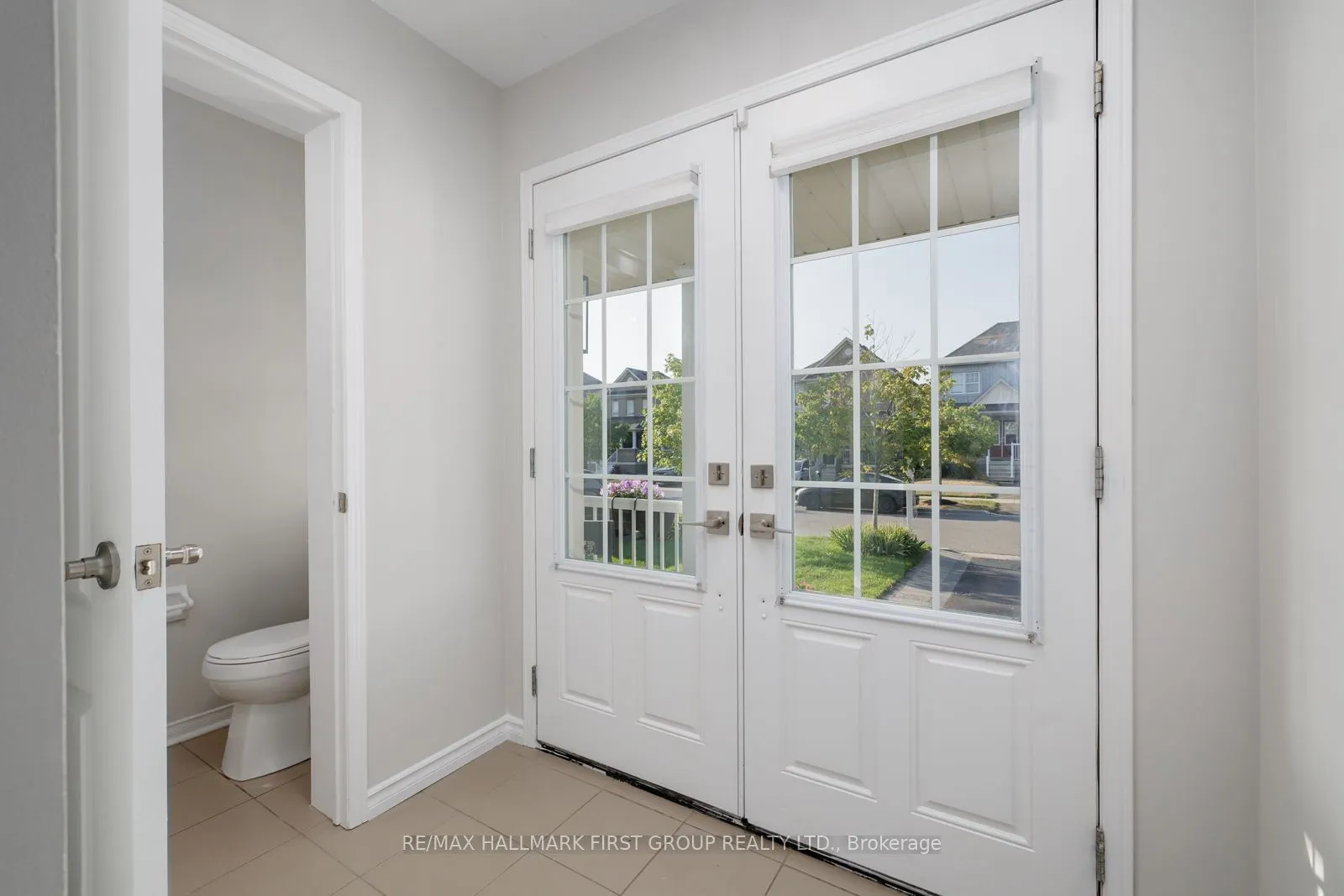 23 Sidney Rundle Avenue