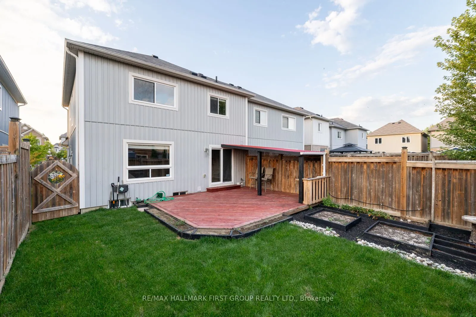 23 Sidney Rundle Avenue
