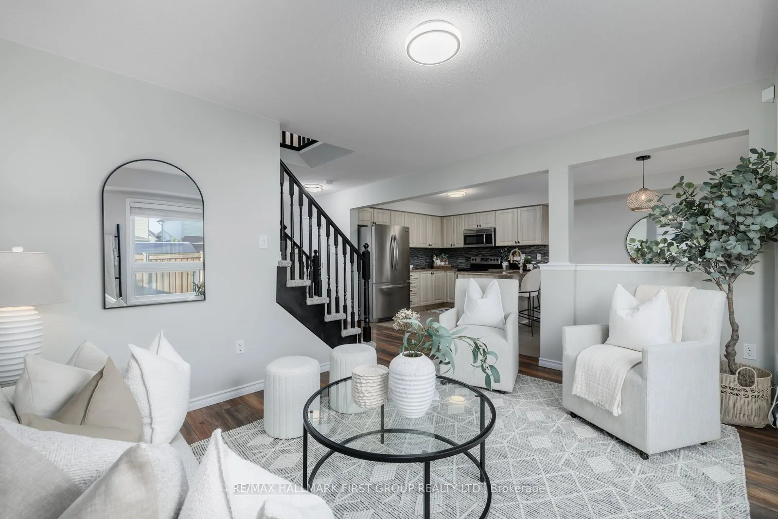 23 Sidney Rundle Avenue