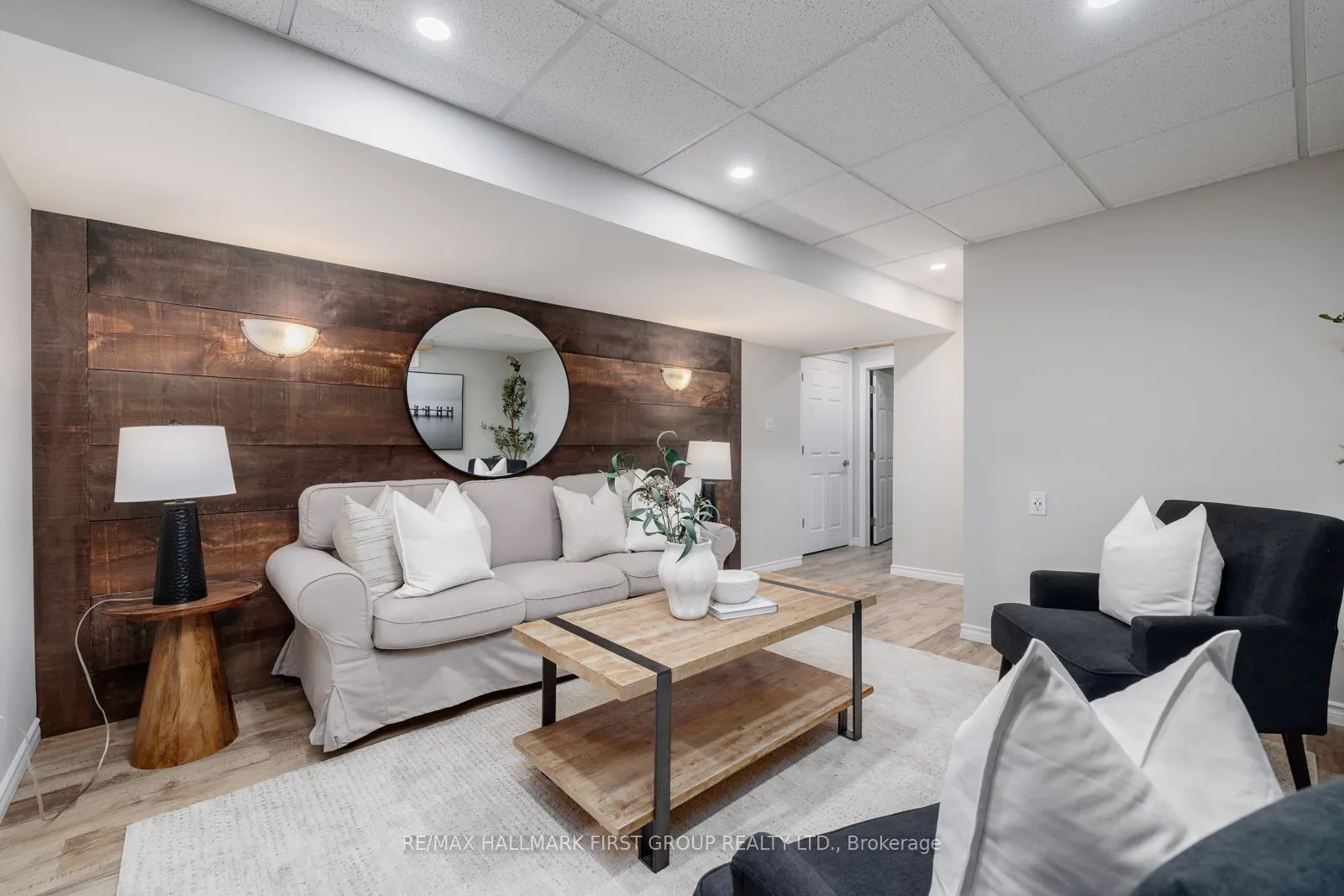 23 Sidney Rundle Avenue