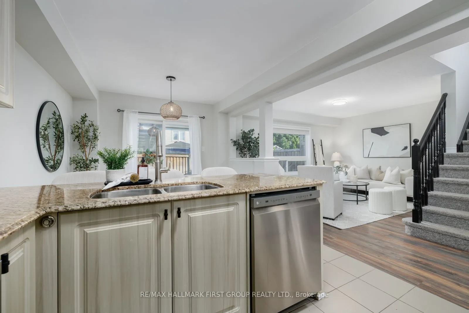 23 Sidney Rundle Avenue