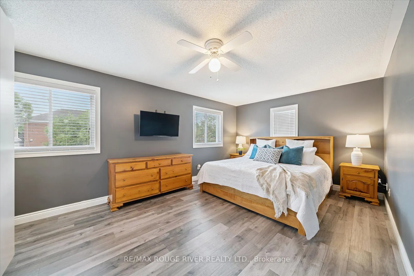 53 Eric Clarke Drive