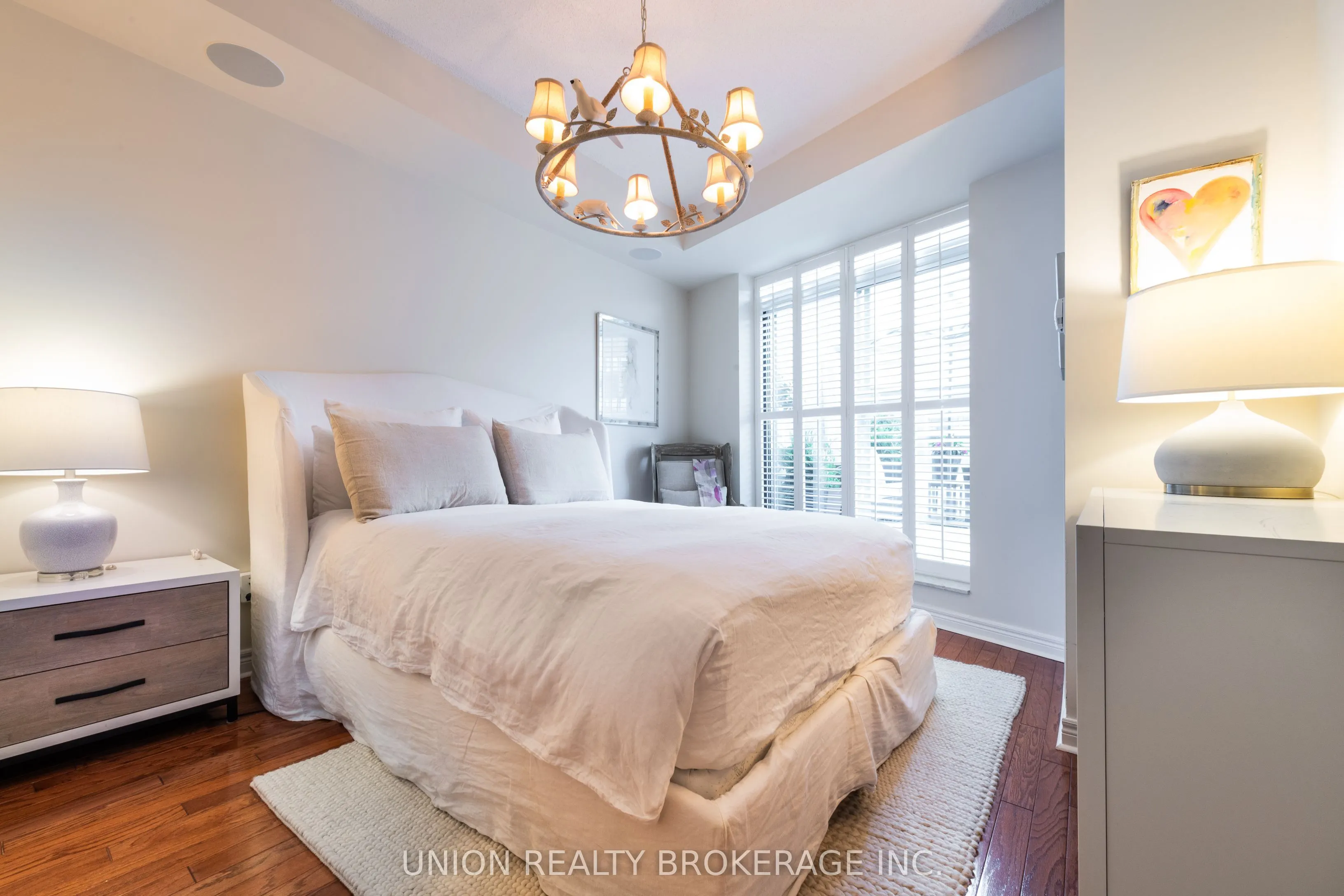 9 Boardwalk Drive, #225