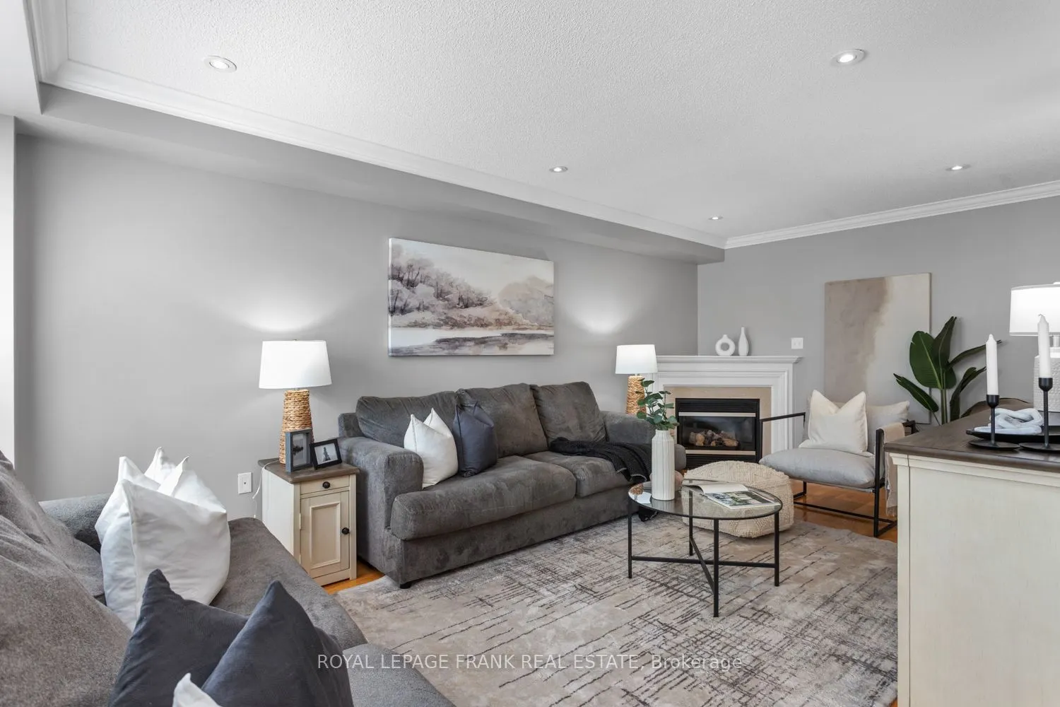 11 Staples Avenue