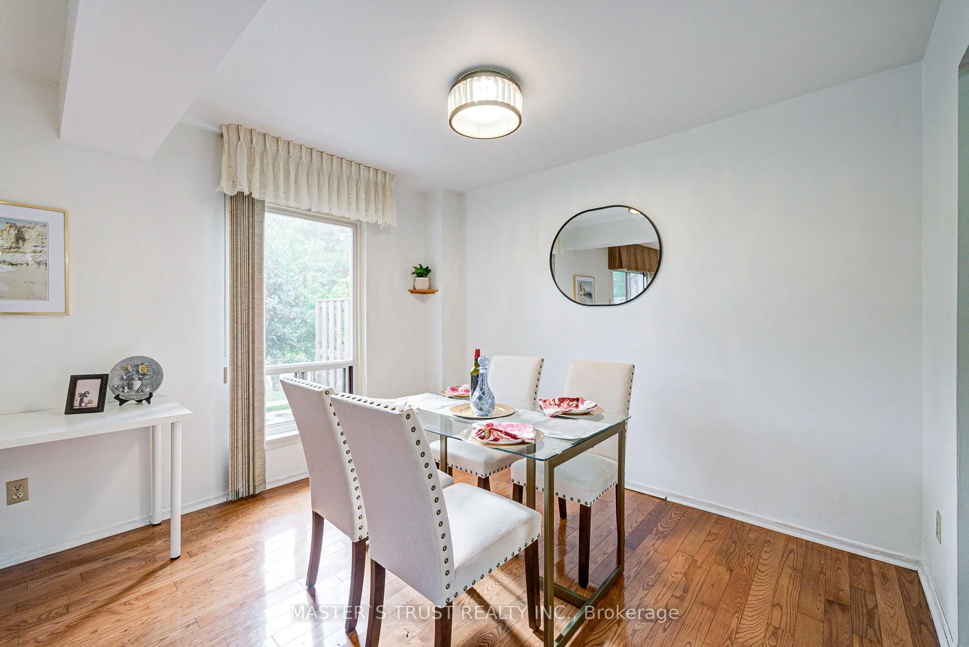 155 Glovers Road, #1