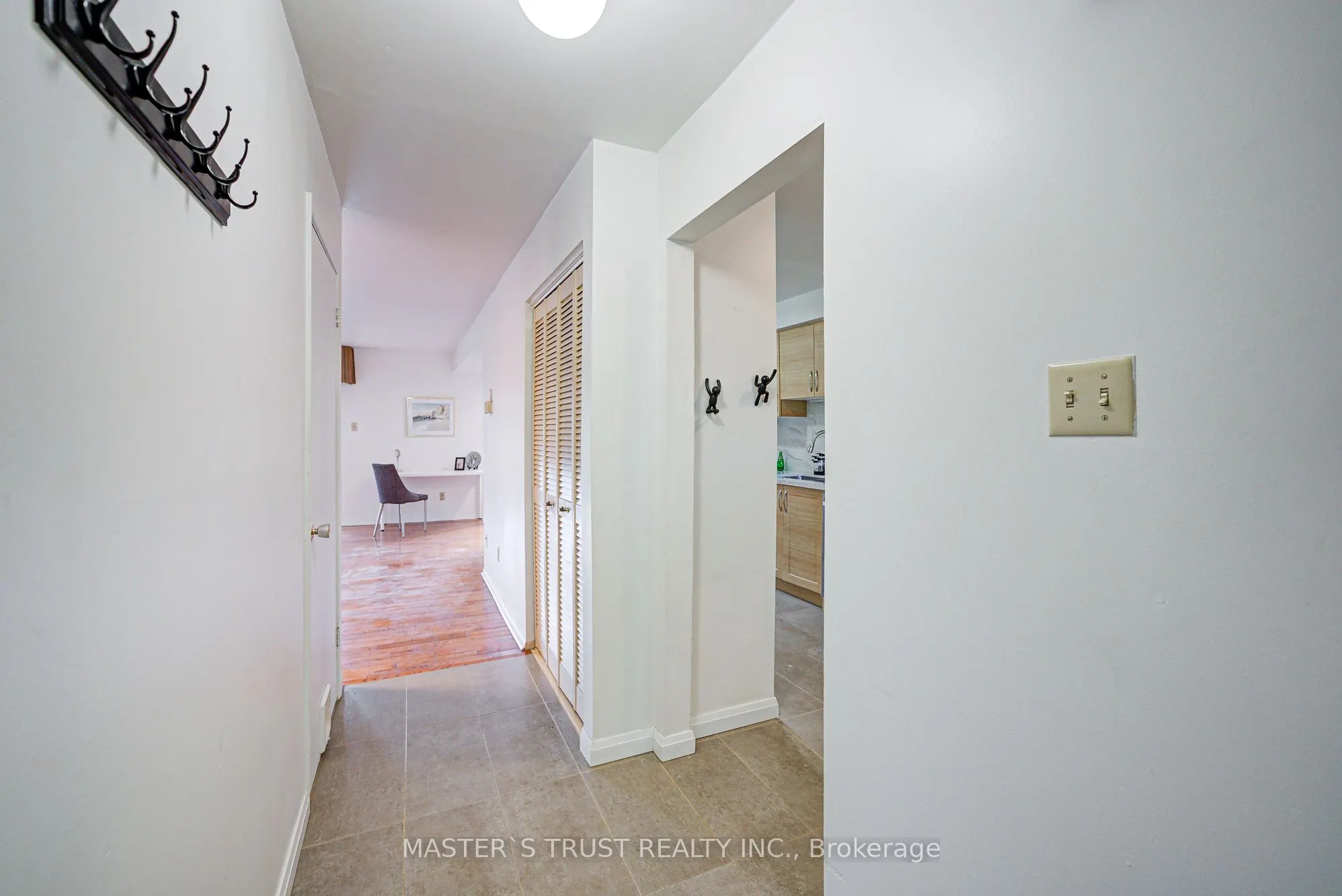 155 Glovers Road, #1