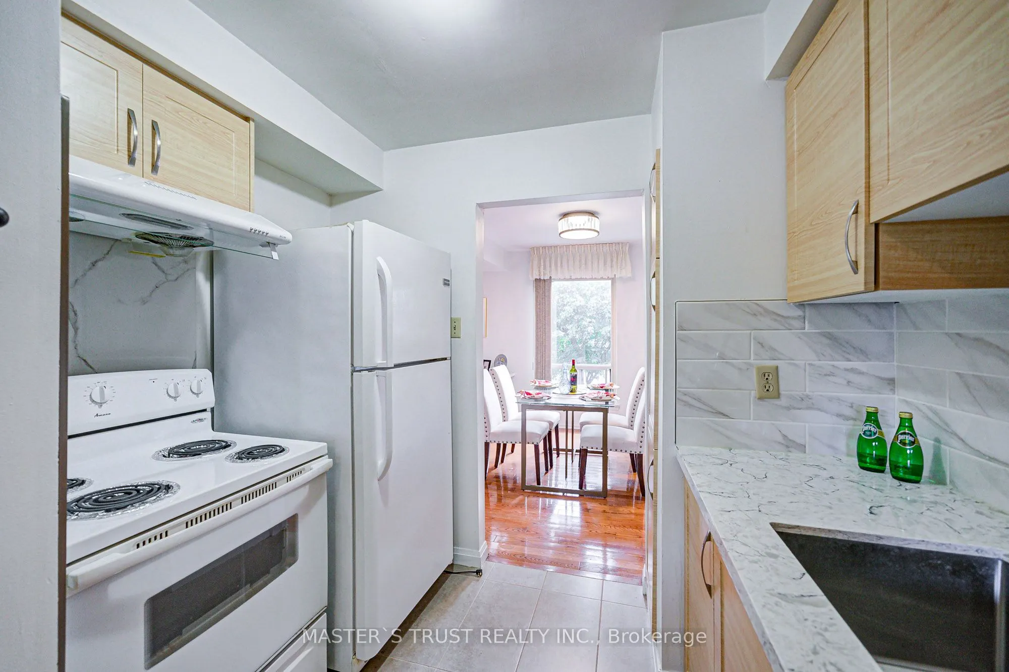 155 Glovers Road, #1