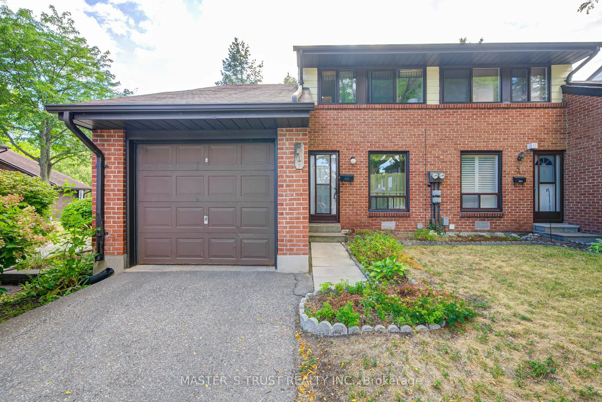 155 Glovers Road, #1