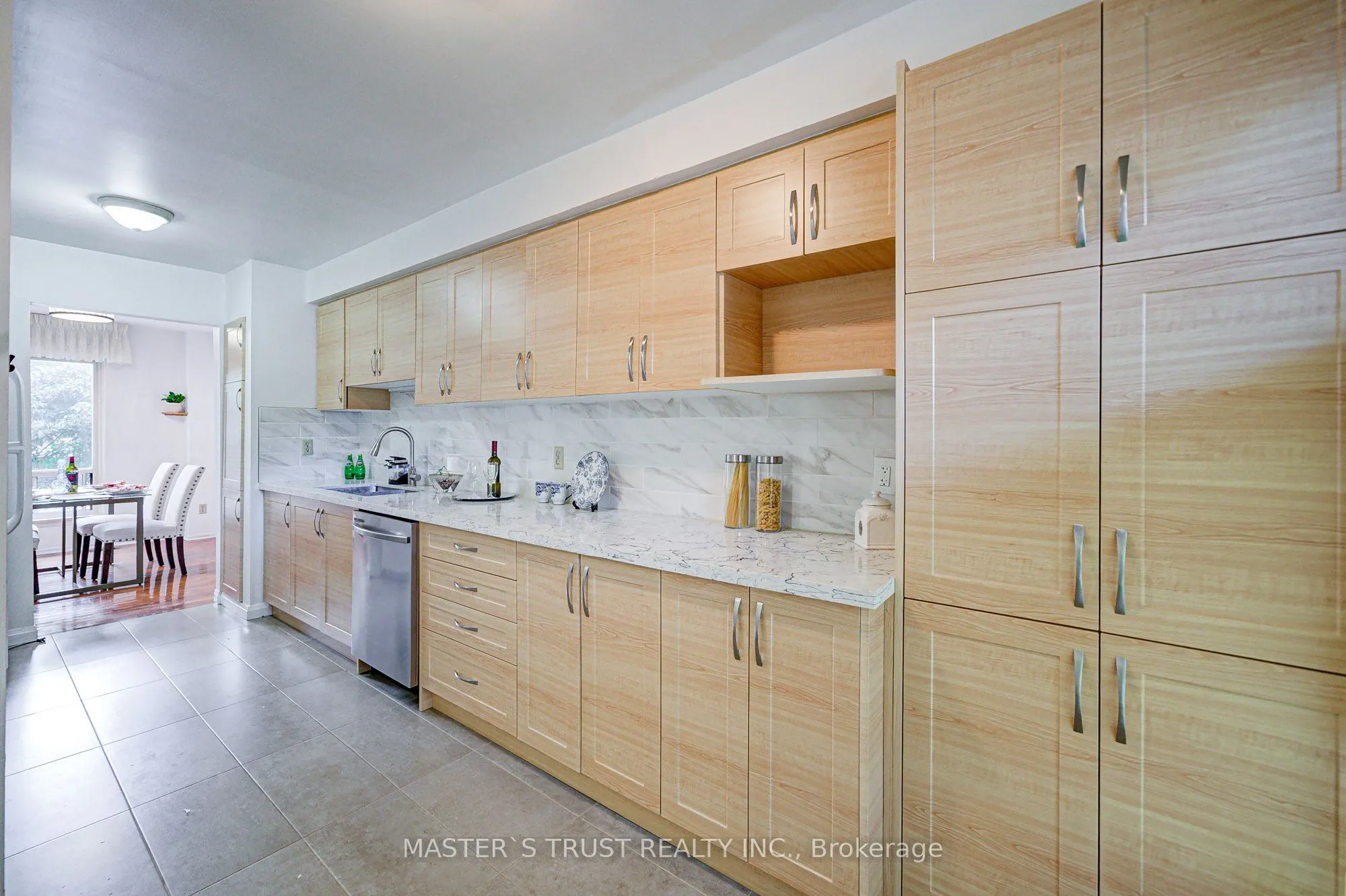 155 Glovers Road, #1
