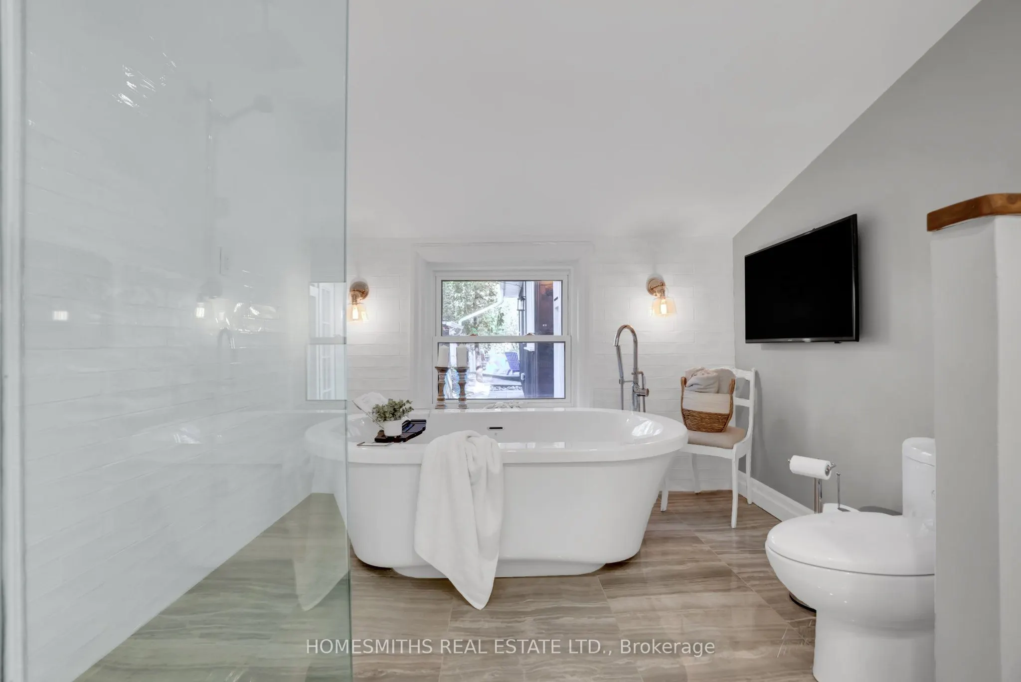 141 Cedar Crest Beach Road