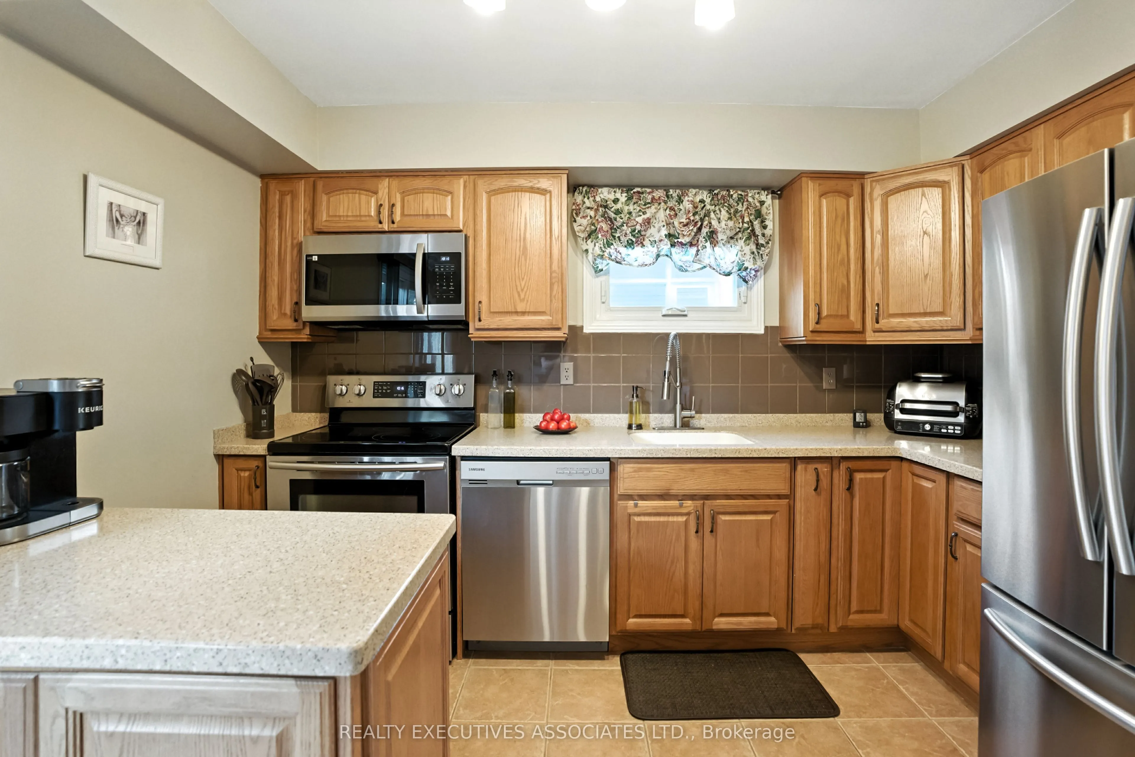 77B Queen Street