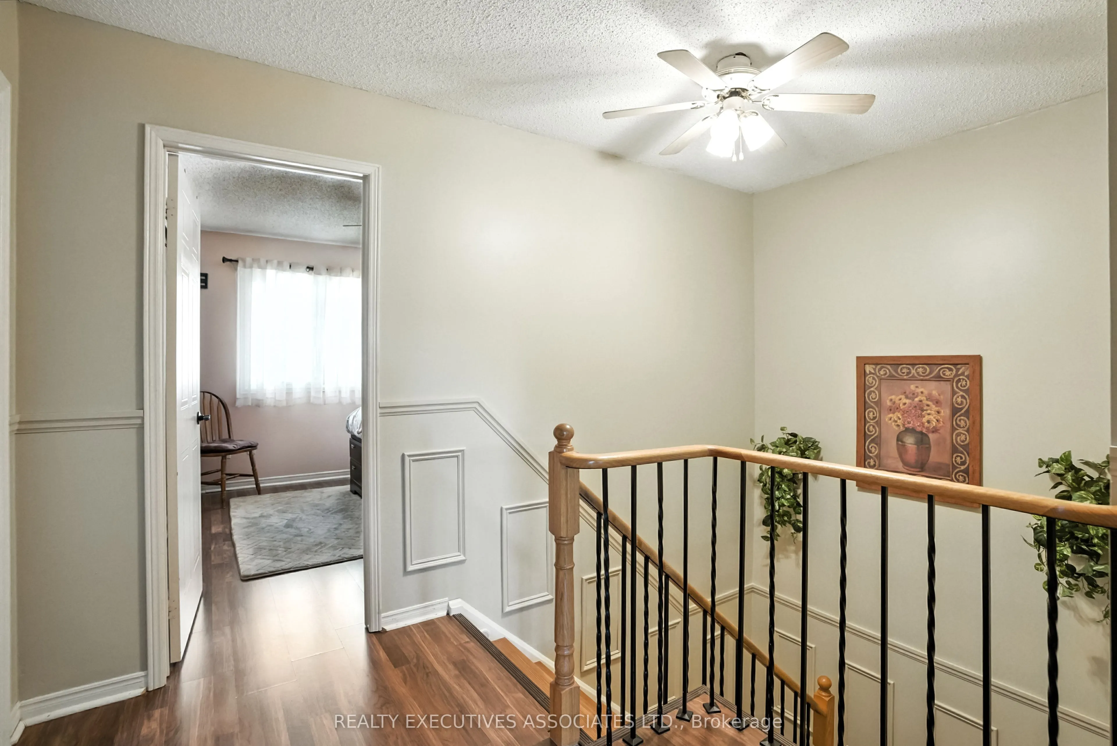 77B Queen Street