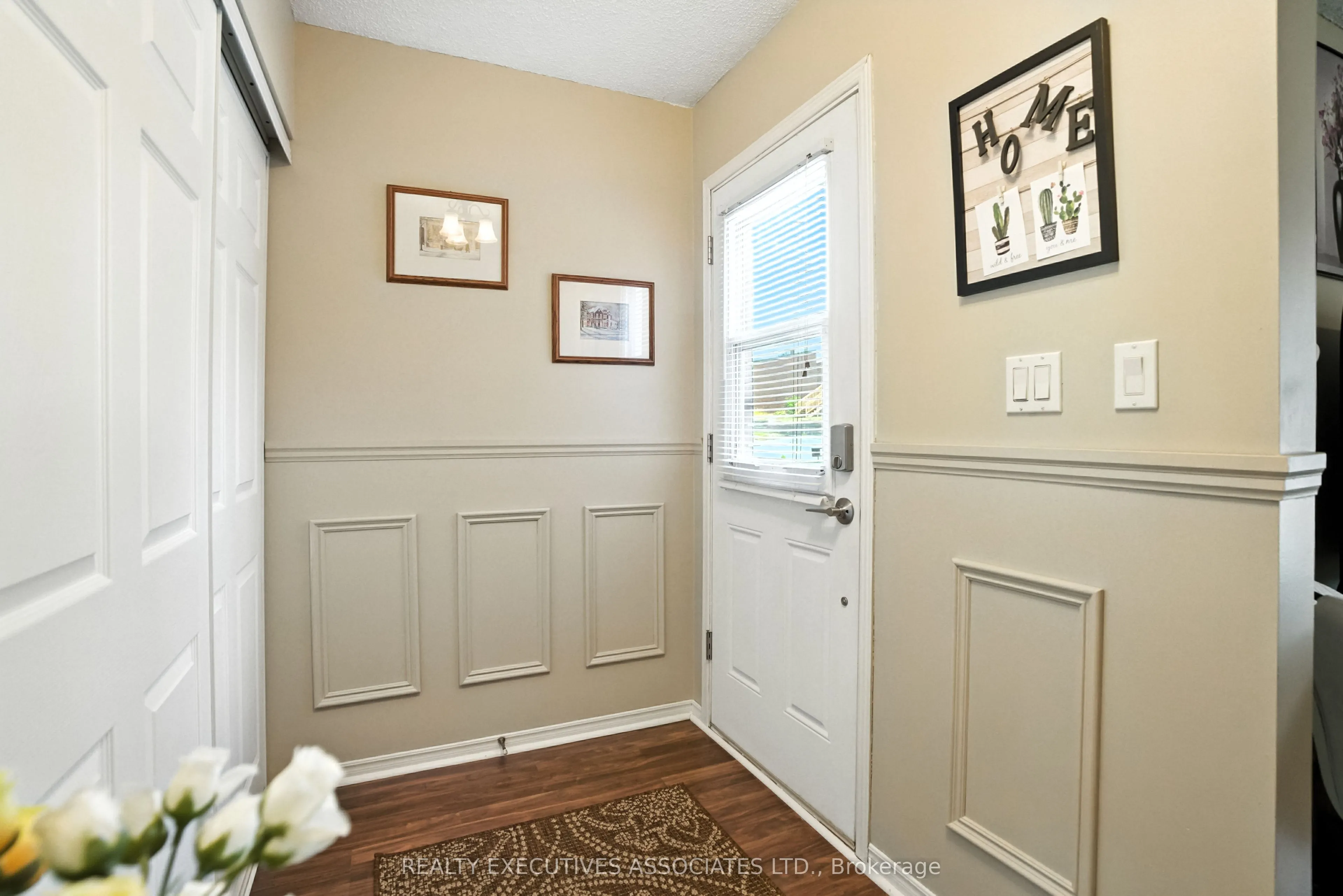 77B Queen Street