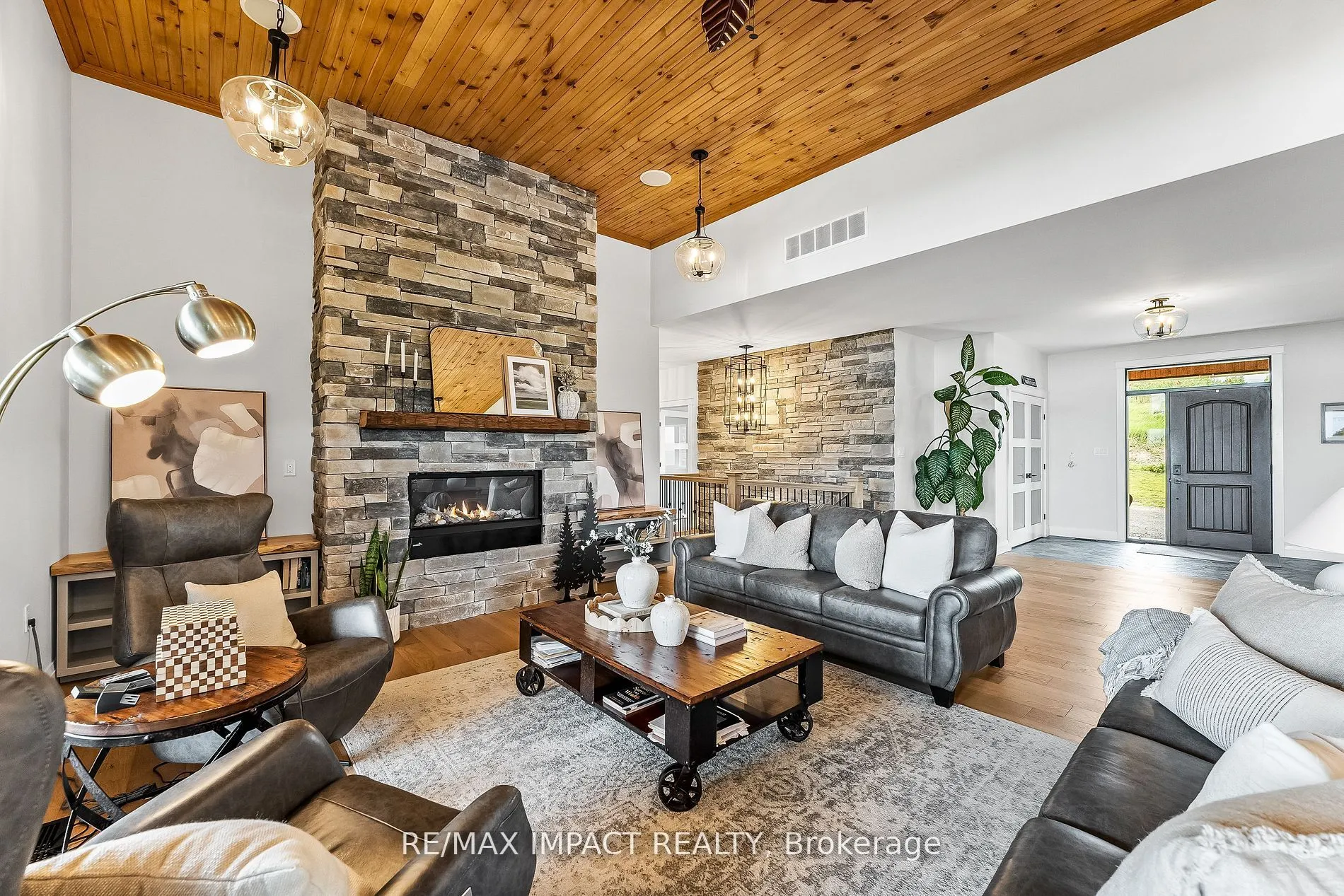 2132 Newtonville Road