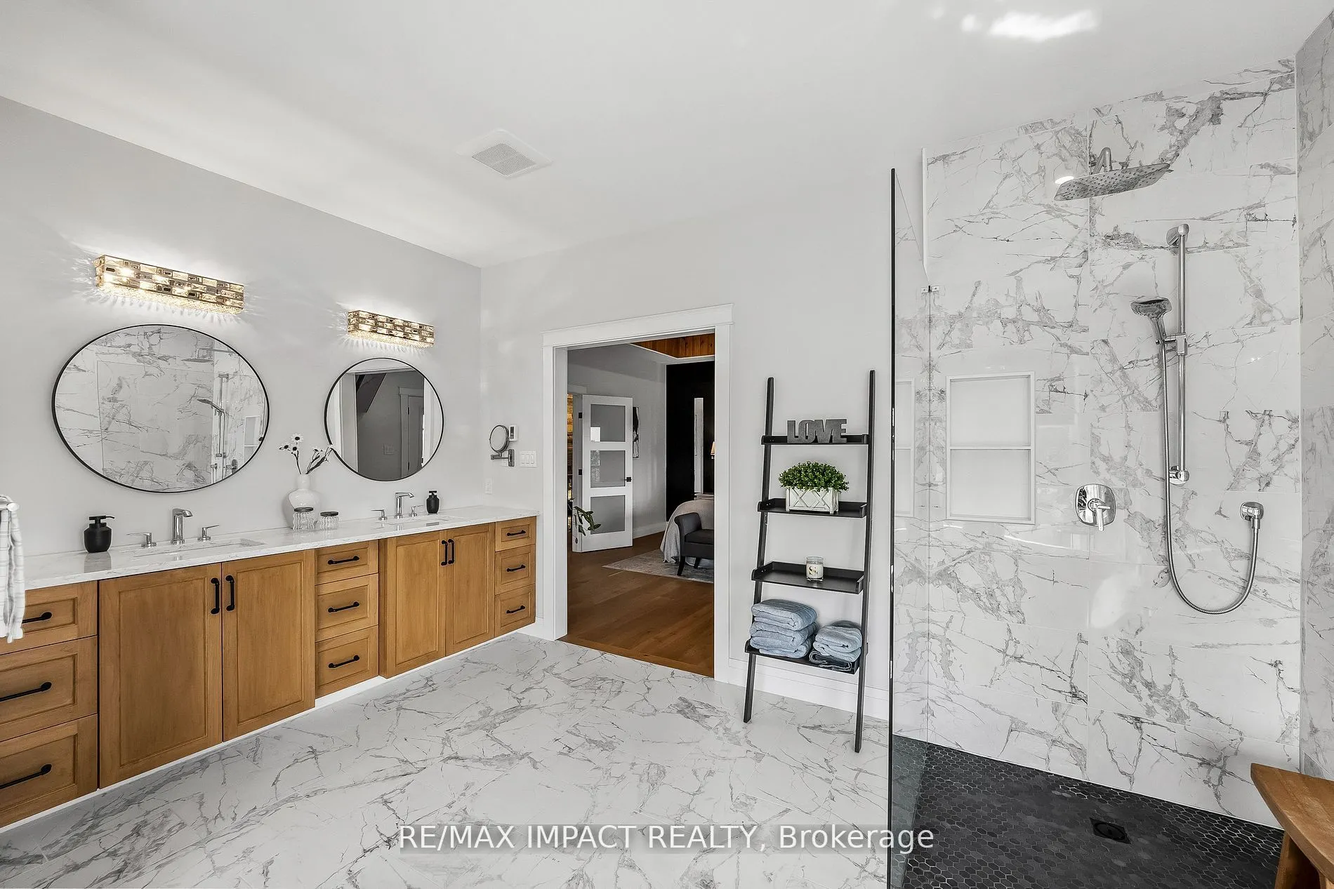 2132 Newtonville Road