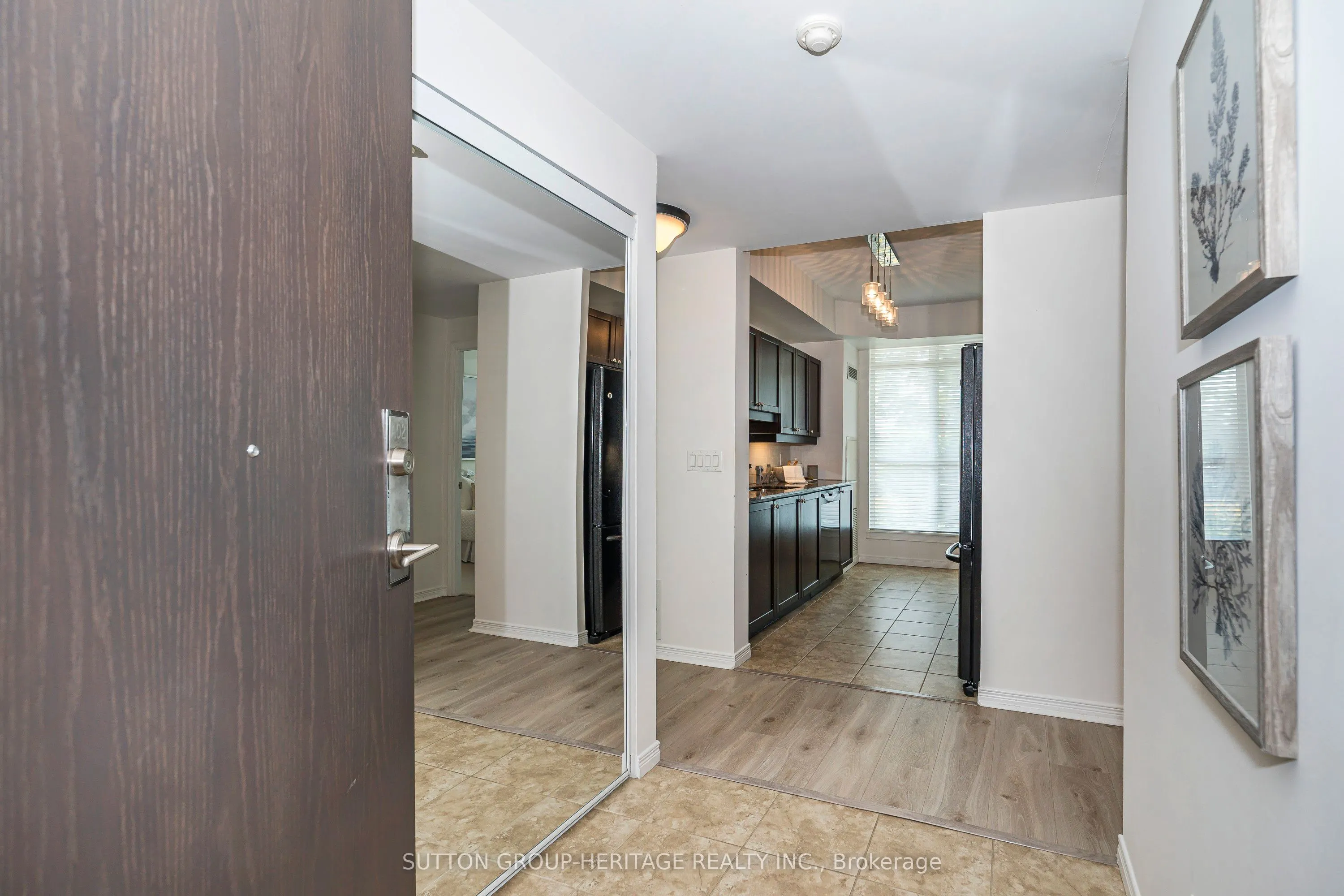 340 Watson Street W, #A02