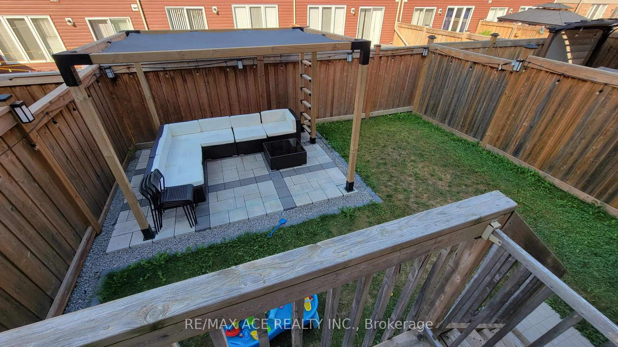 2452 Steeplechase Street