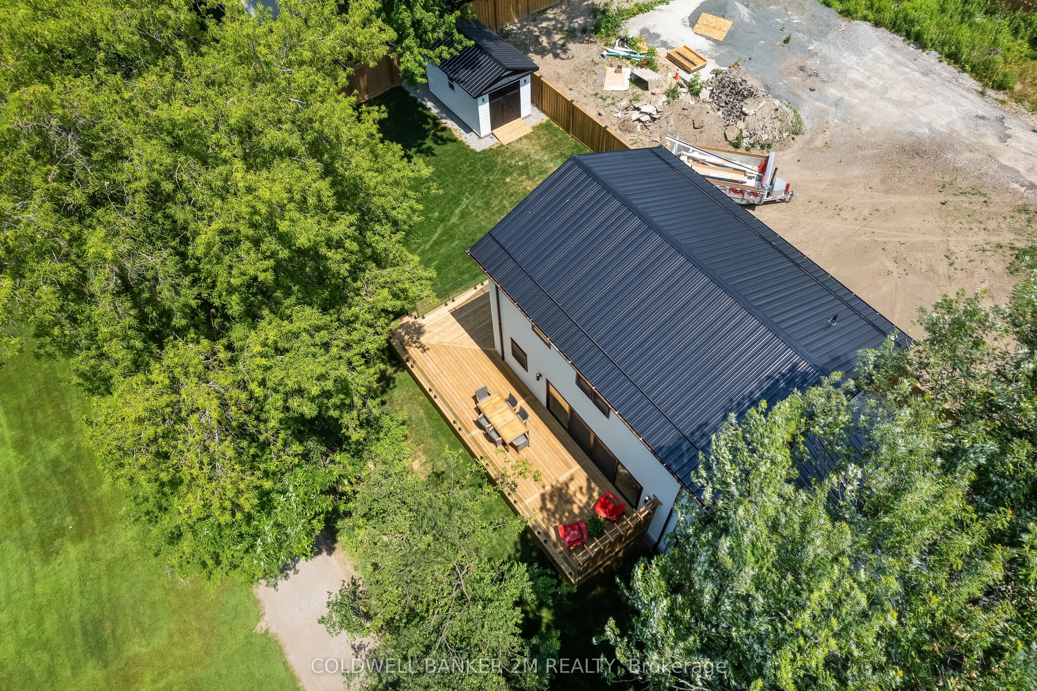 128 Buckingham Avenue