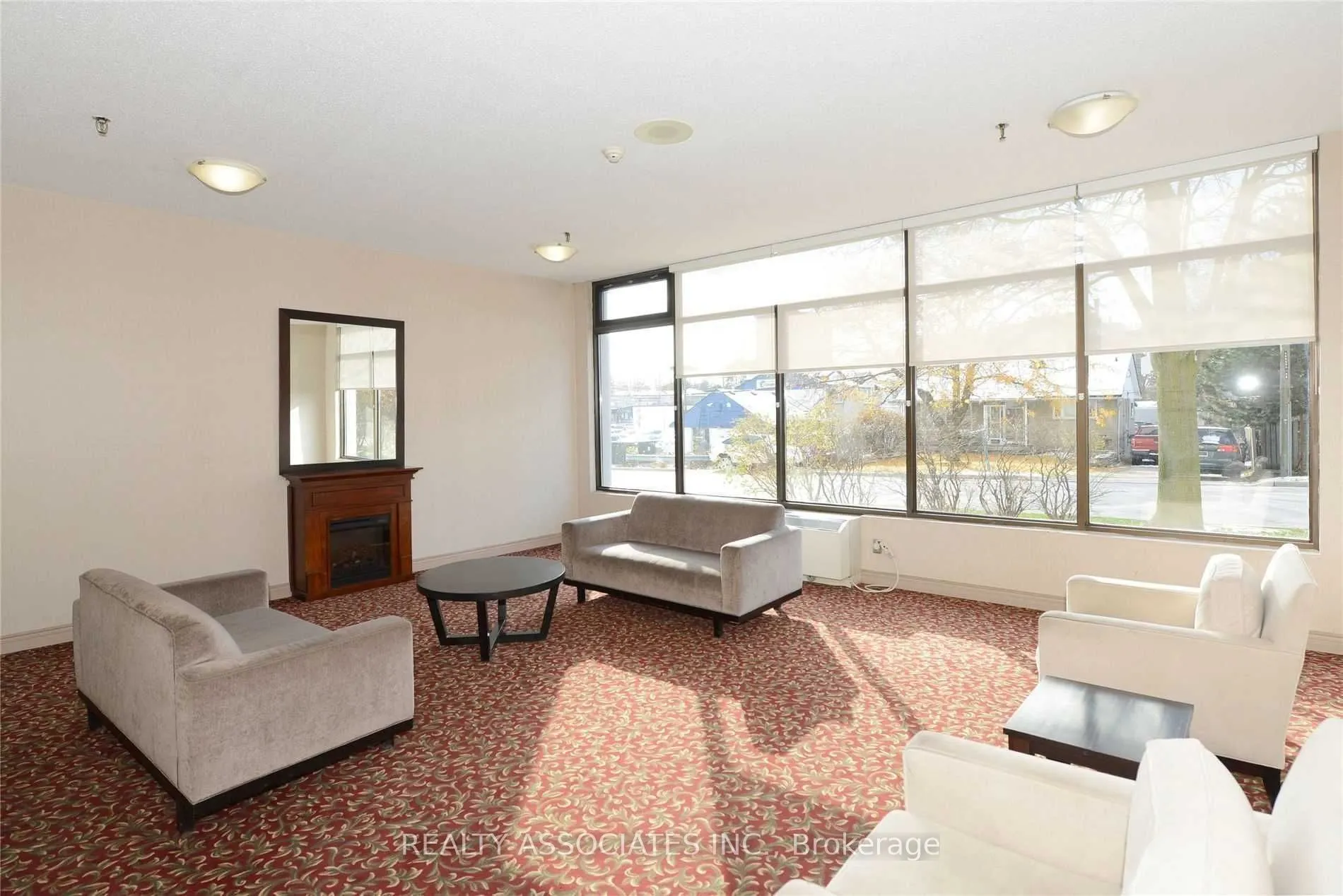 1 Reidmount Avenue, #304